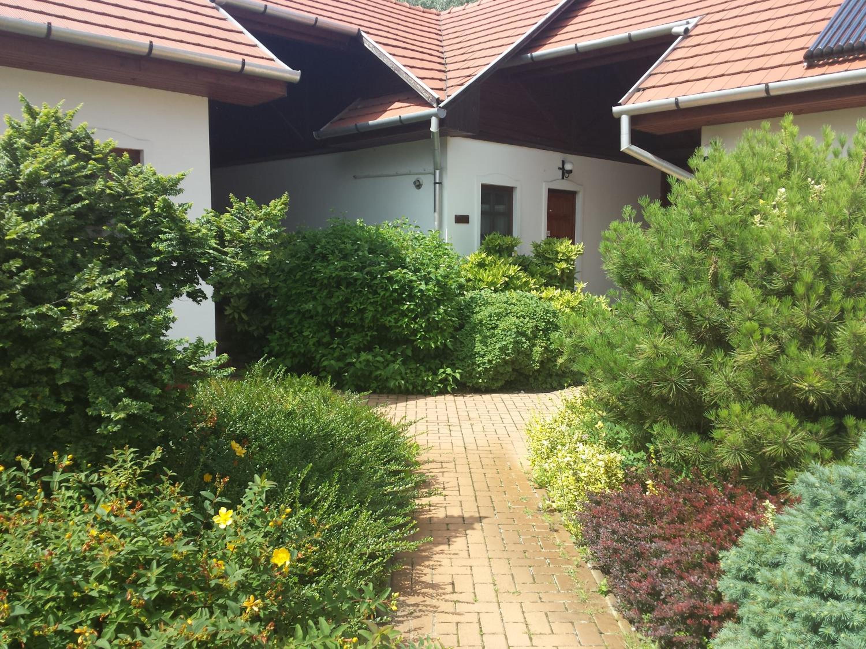 Photo 47