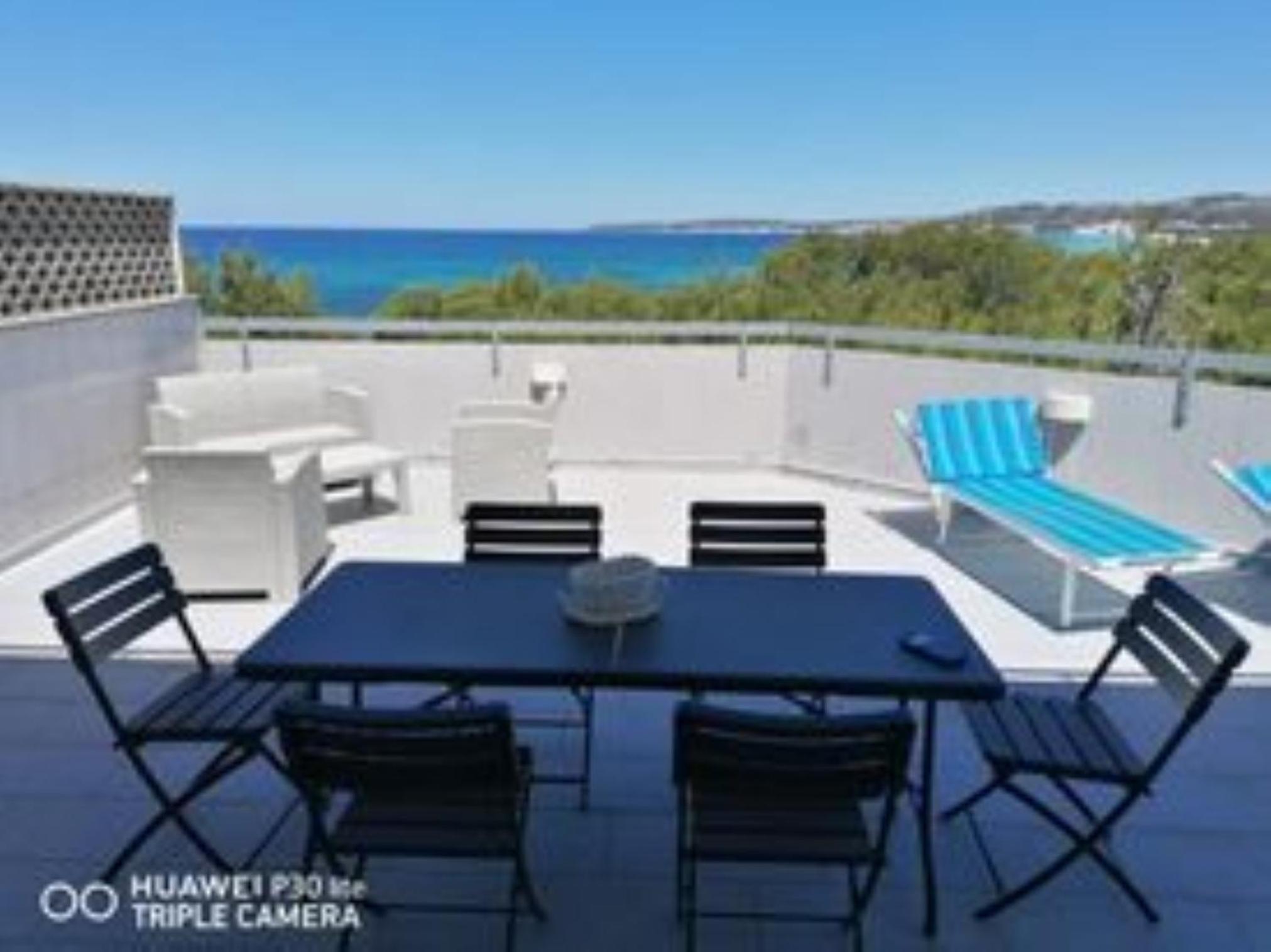 Splendid sea view penthouse view 3