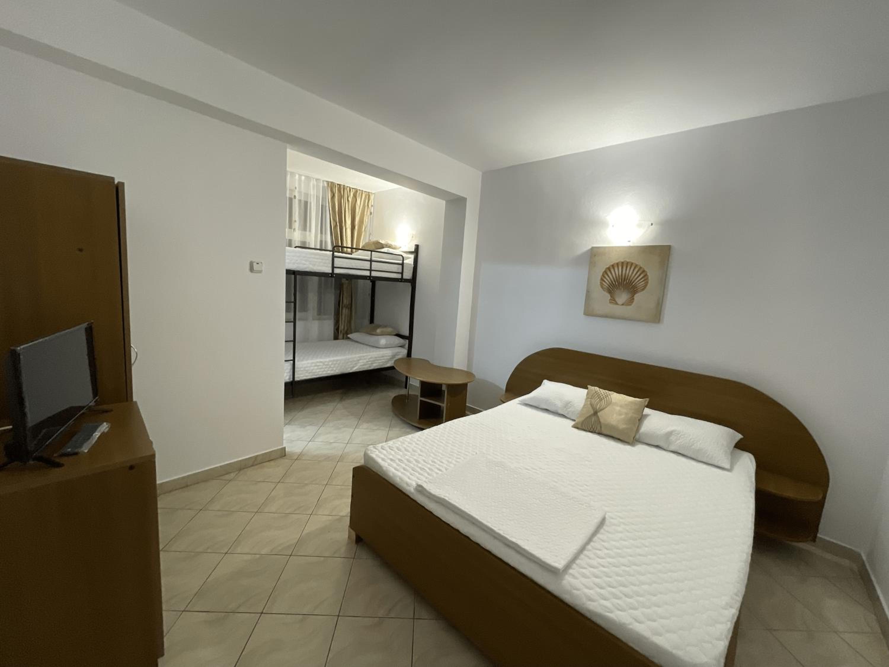 Vila Phoenix view 4