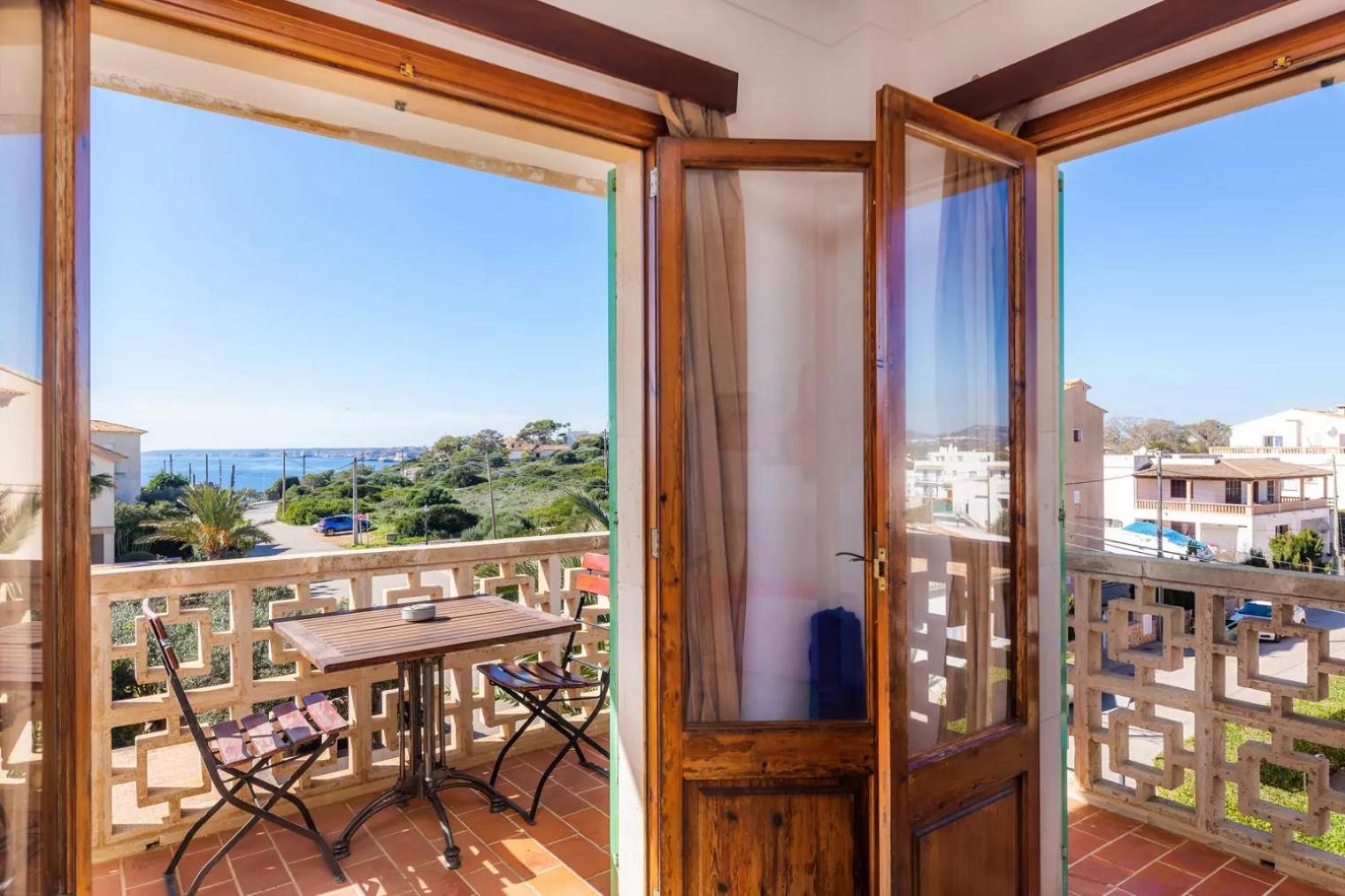 Apartamentos Can Salas view 5