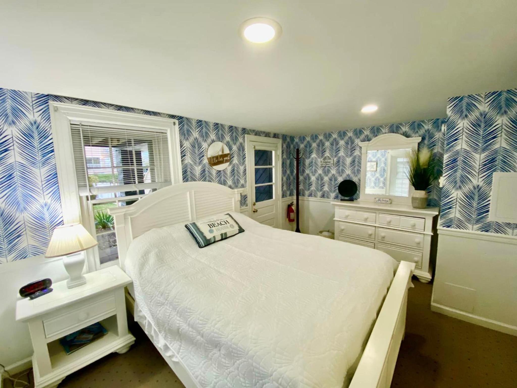 Atlantic House Bed & Breakfast