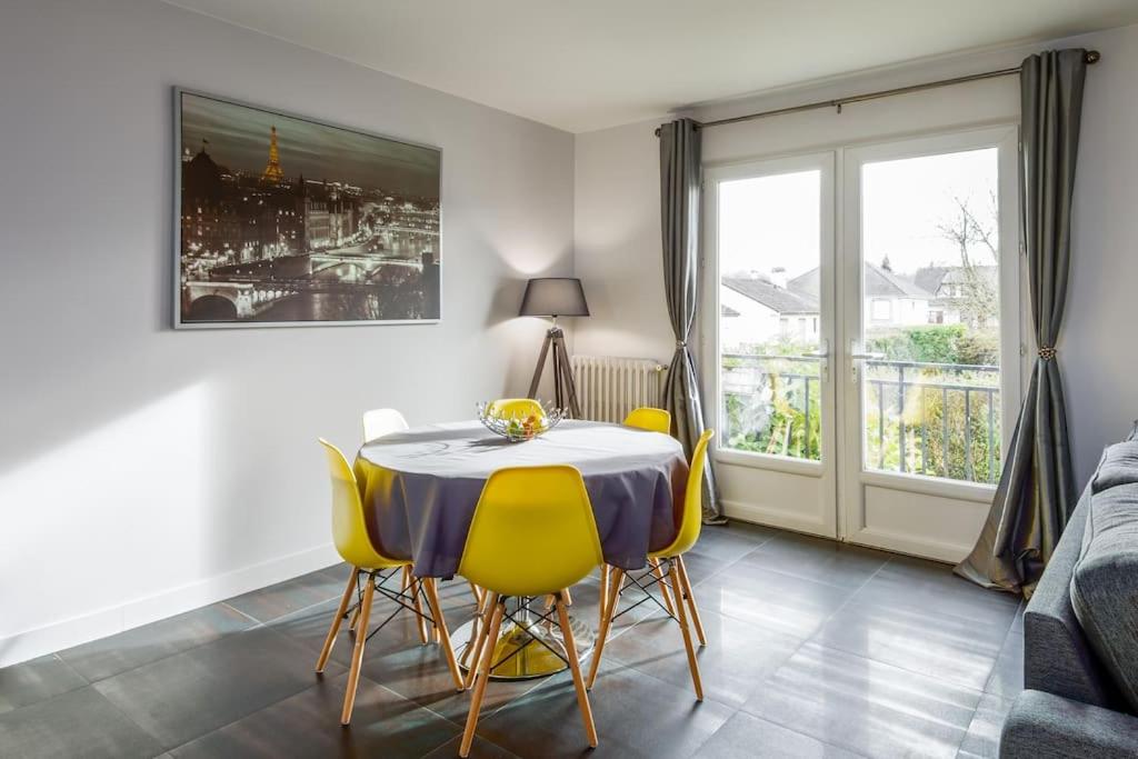 2 bed House near Disneyland Paris view 2