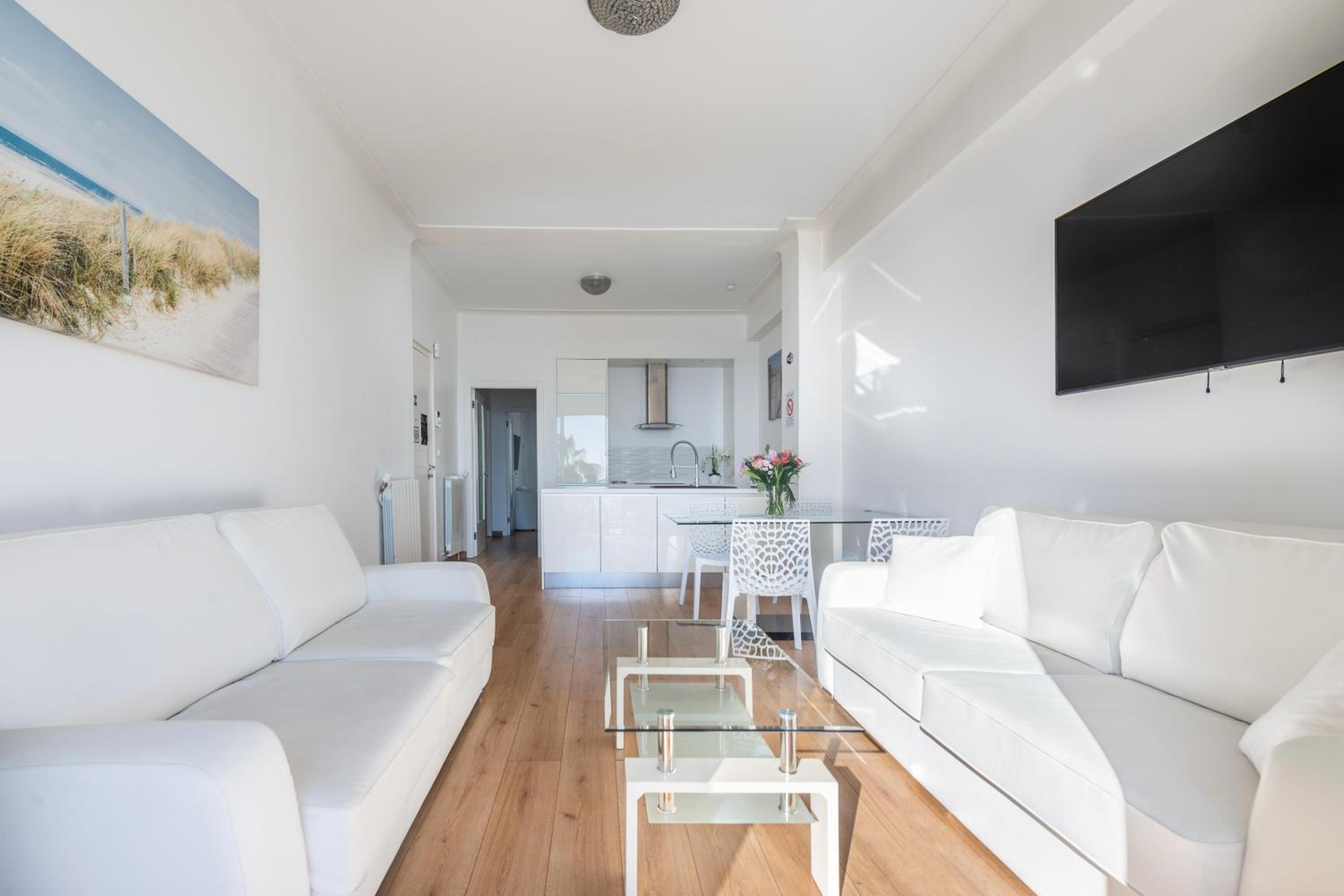 SEA FRONT - Panoramic view with Terrace - 2BR view 4
