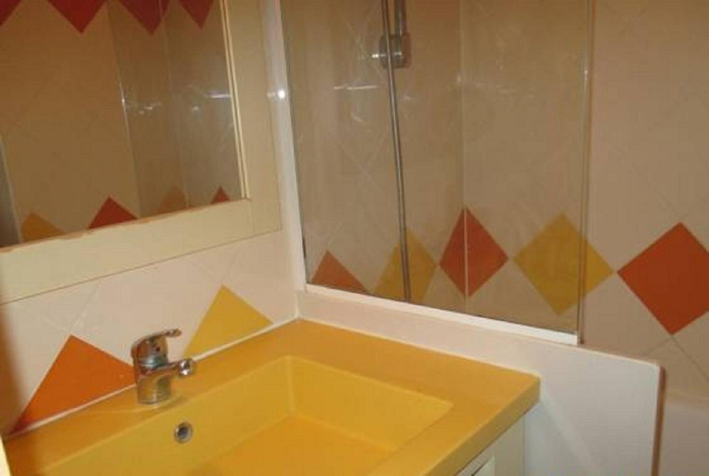 Promenade des Bains Apartment