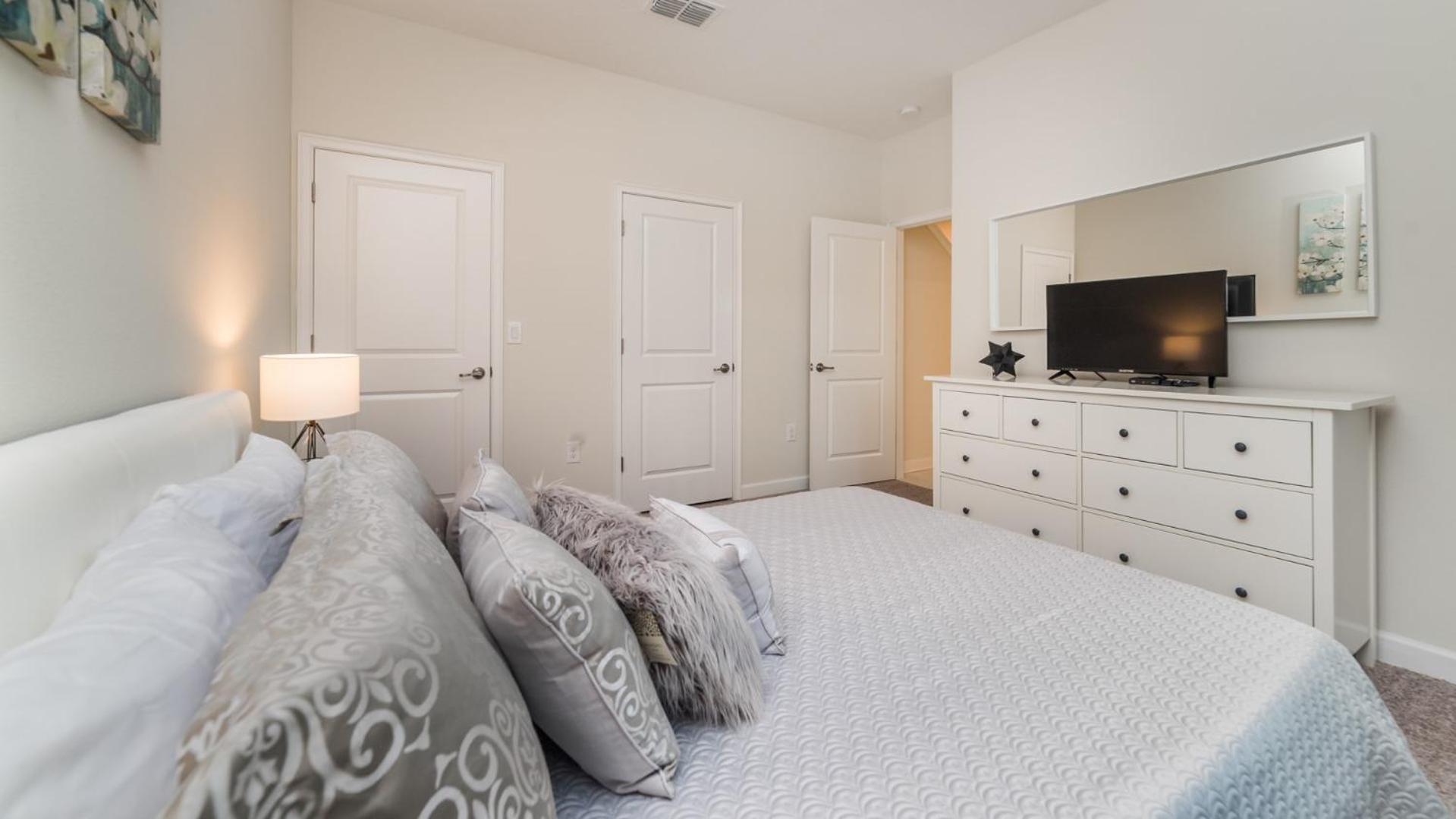Champions Gate Resort - 4 Bed 3 Baths TOWNHOME