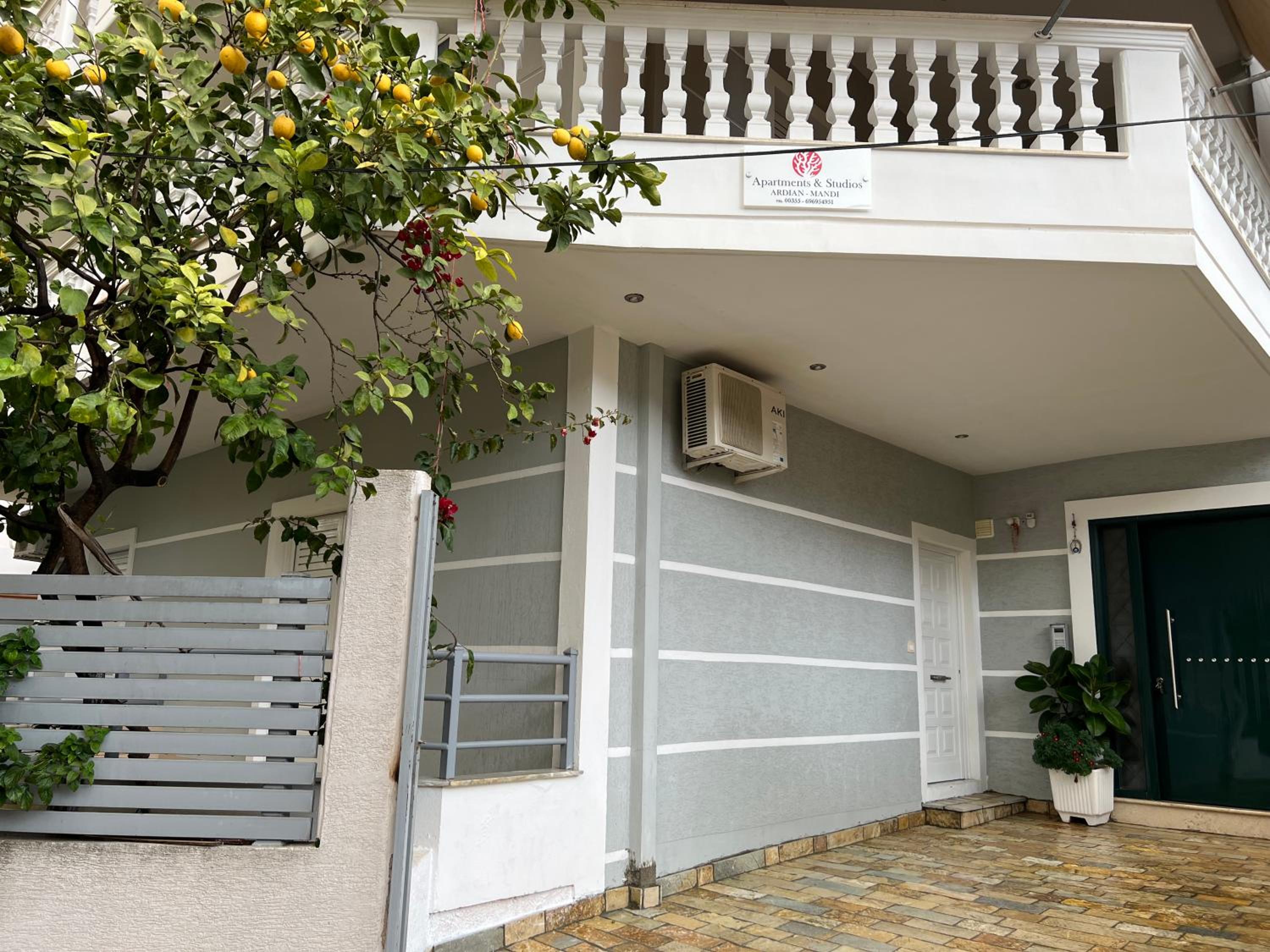 Apartments and Studios ARDIAN-MANDI photo 2