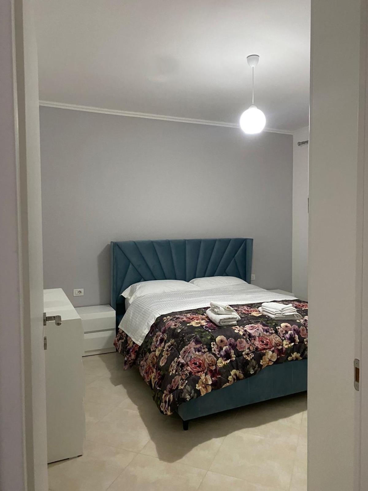 Lungo Mare//newly furnished 2+2 apartment