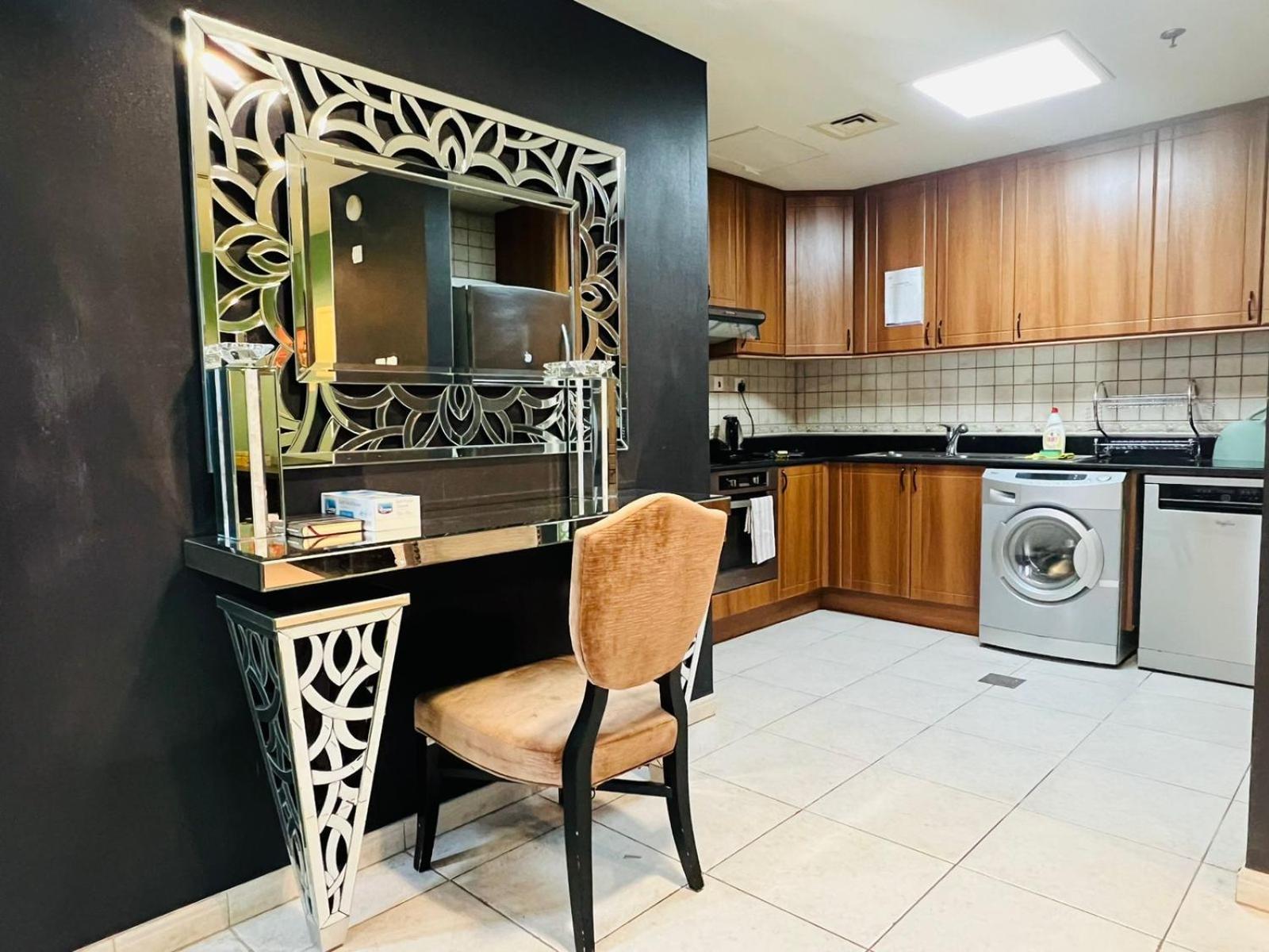 skynest holiday homes princess tower 68th floor 1 bedroom apartment