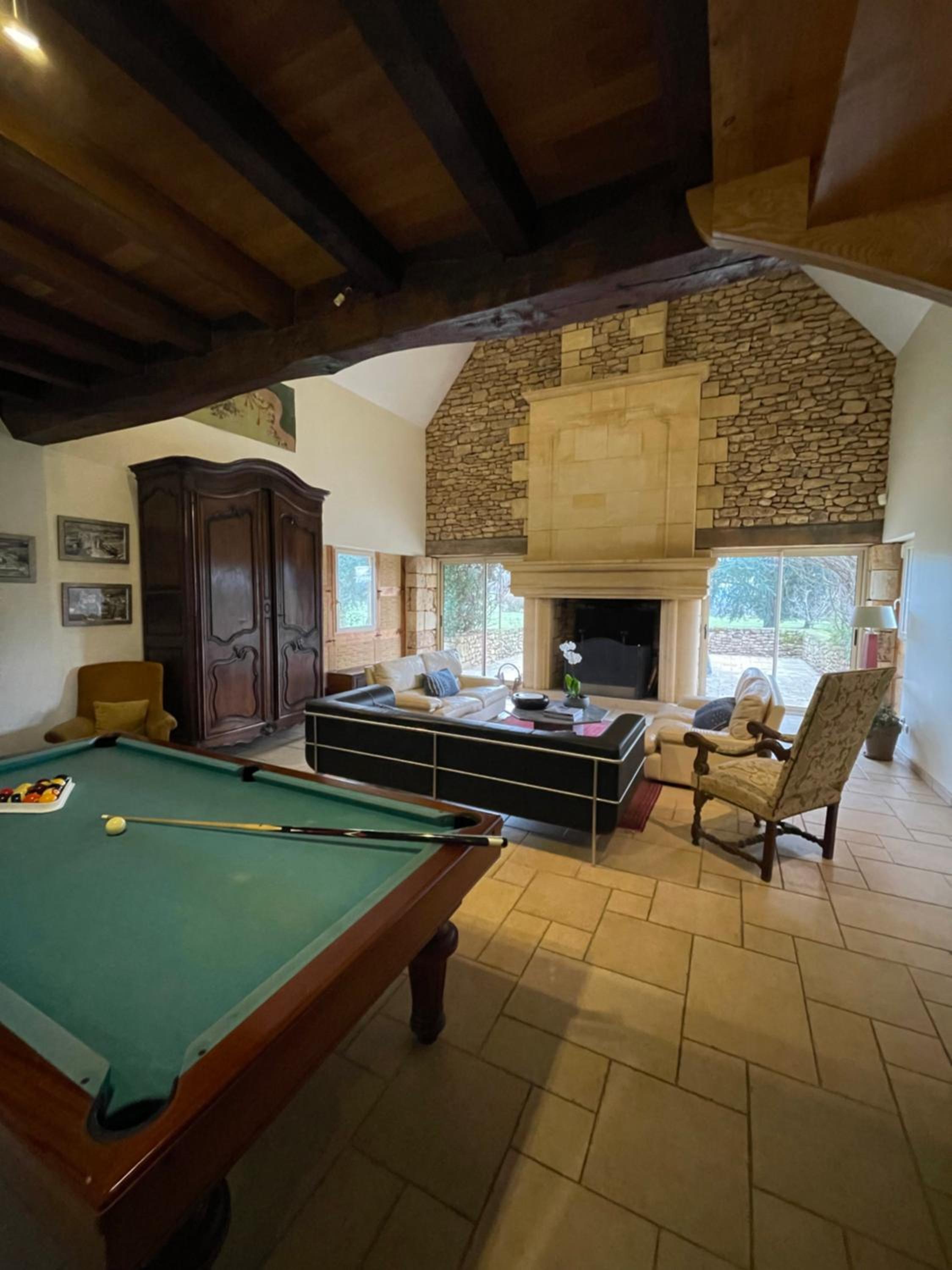Manoir de La Brunie-Grand Longere view 4