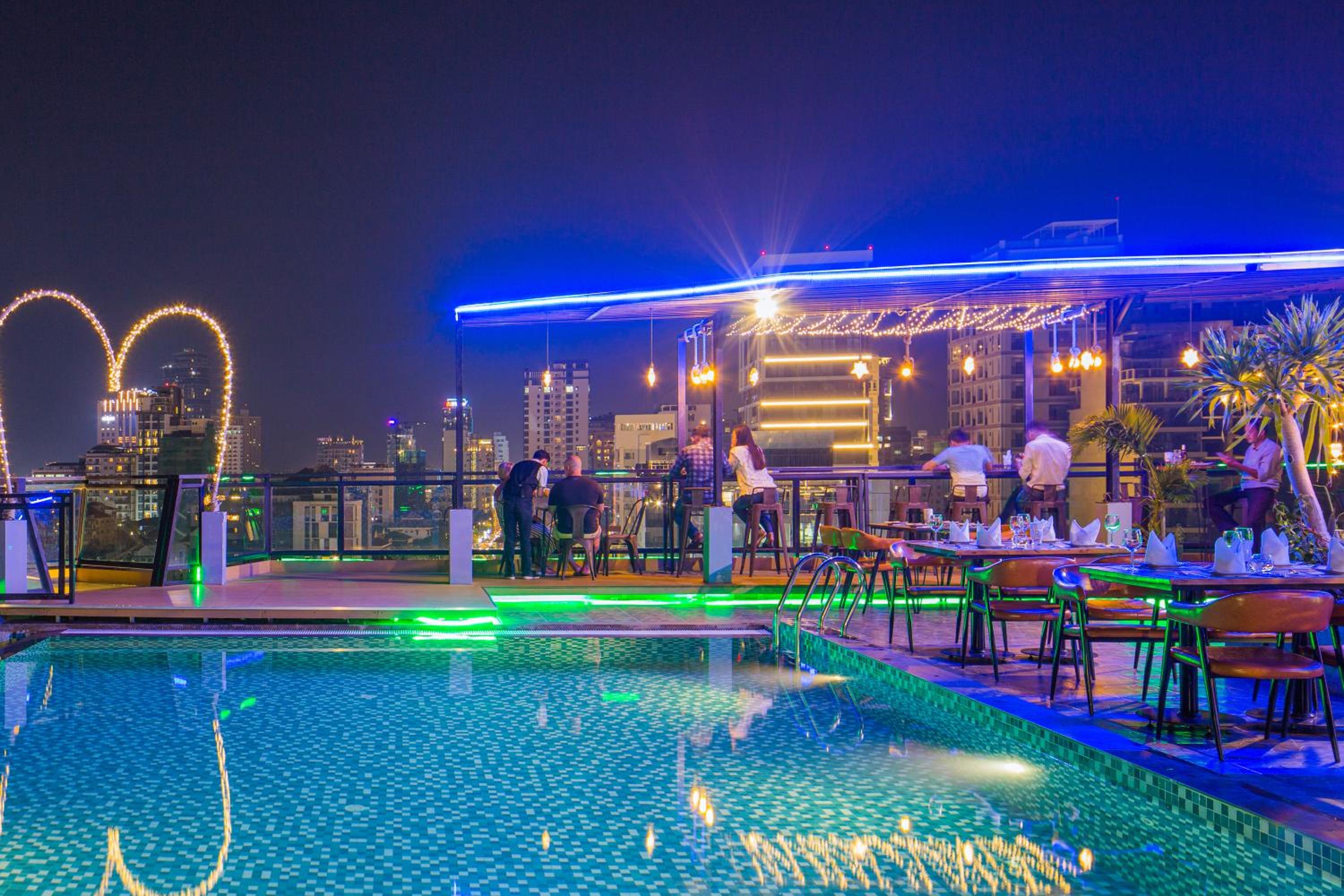 Luxury apartment by PhnomPenh 51 Hotel view 4