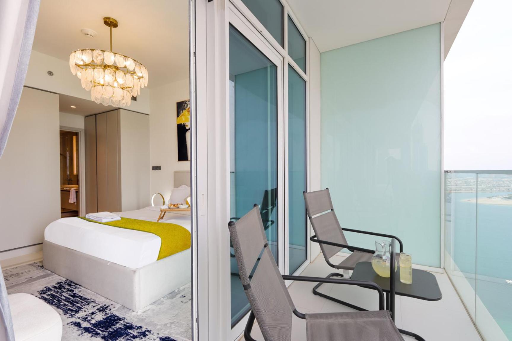 Livbnb Suites - 3 Bedroom With Private Beach Marina Skyline View — 9