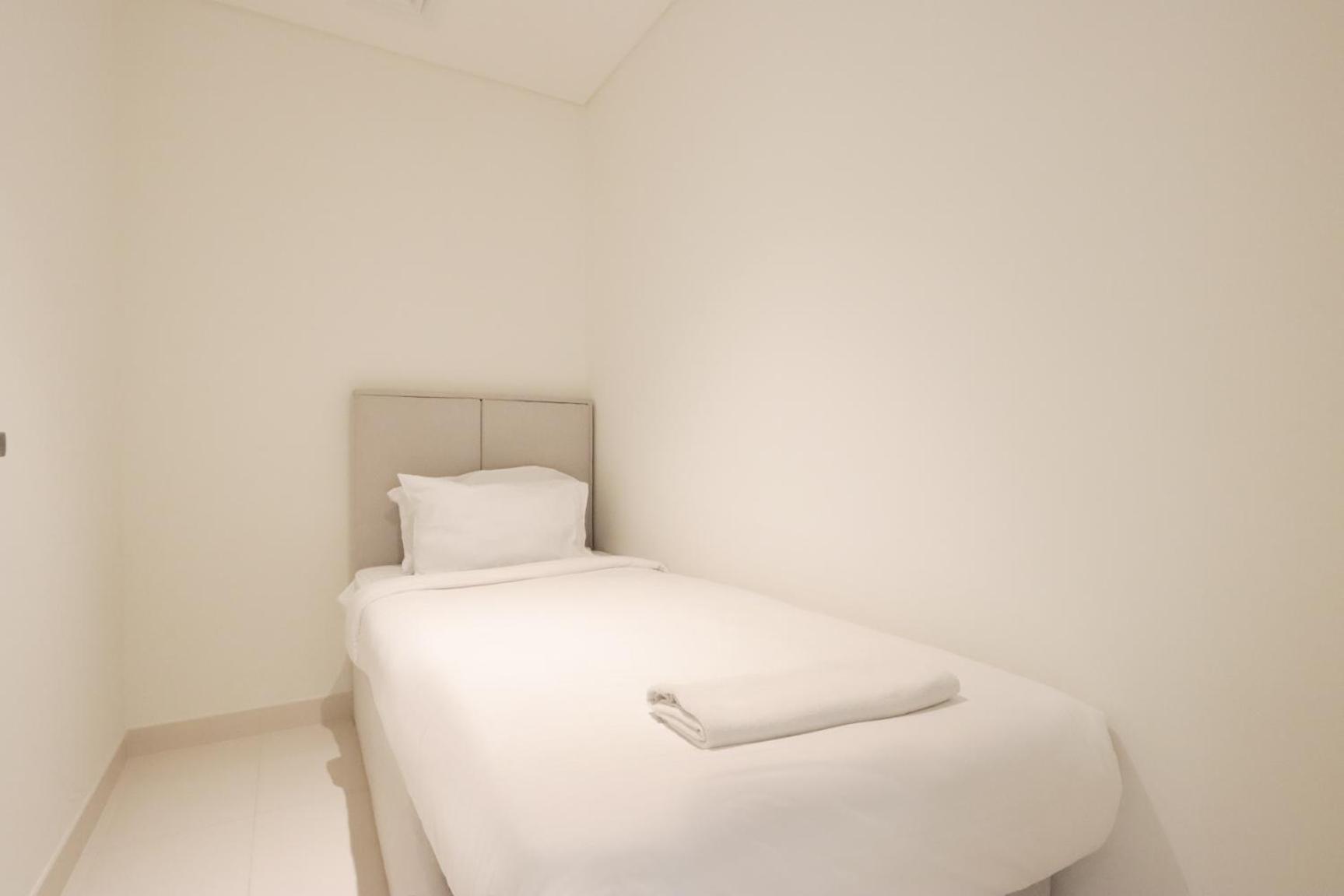 Livbnb Suites - 3 Bedroom With Private Beach Marina Skyline View — 13