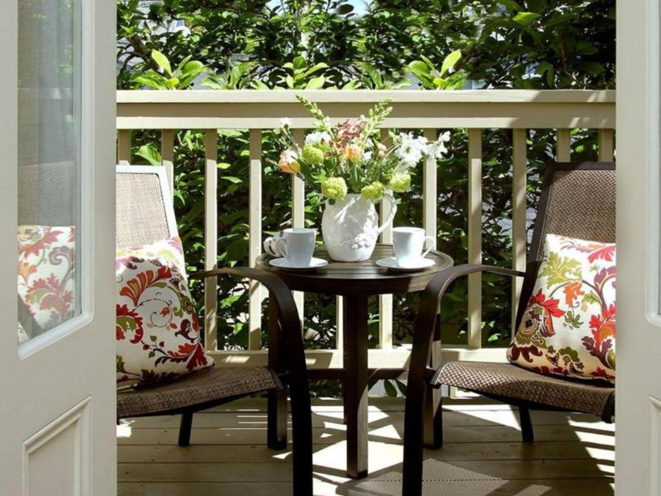 balcony