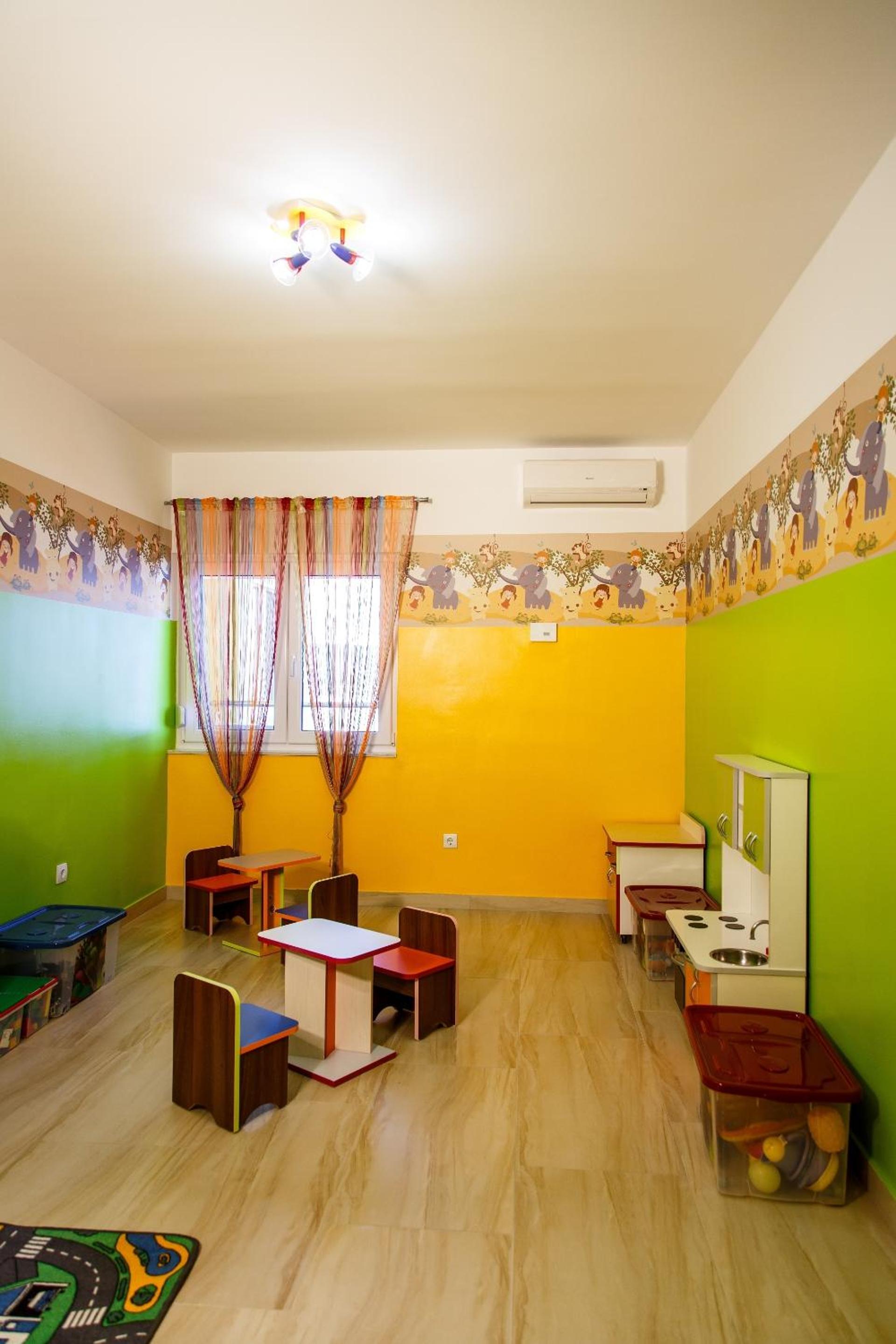 Nemira Sunny Apartments