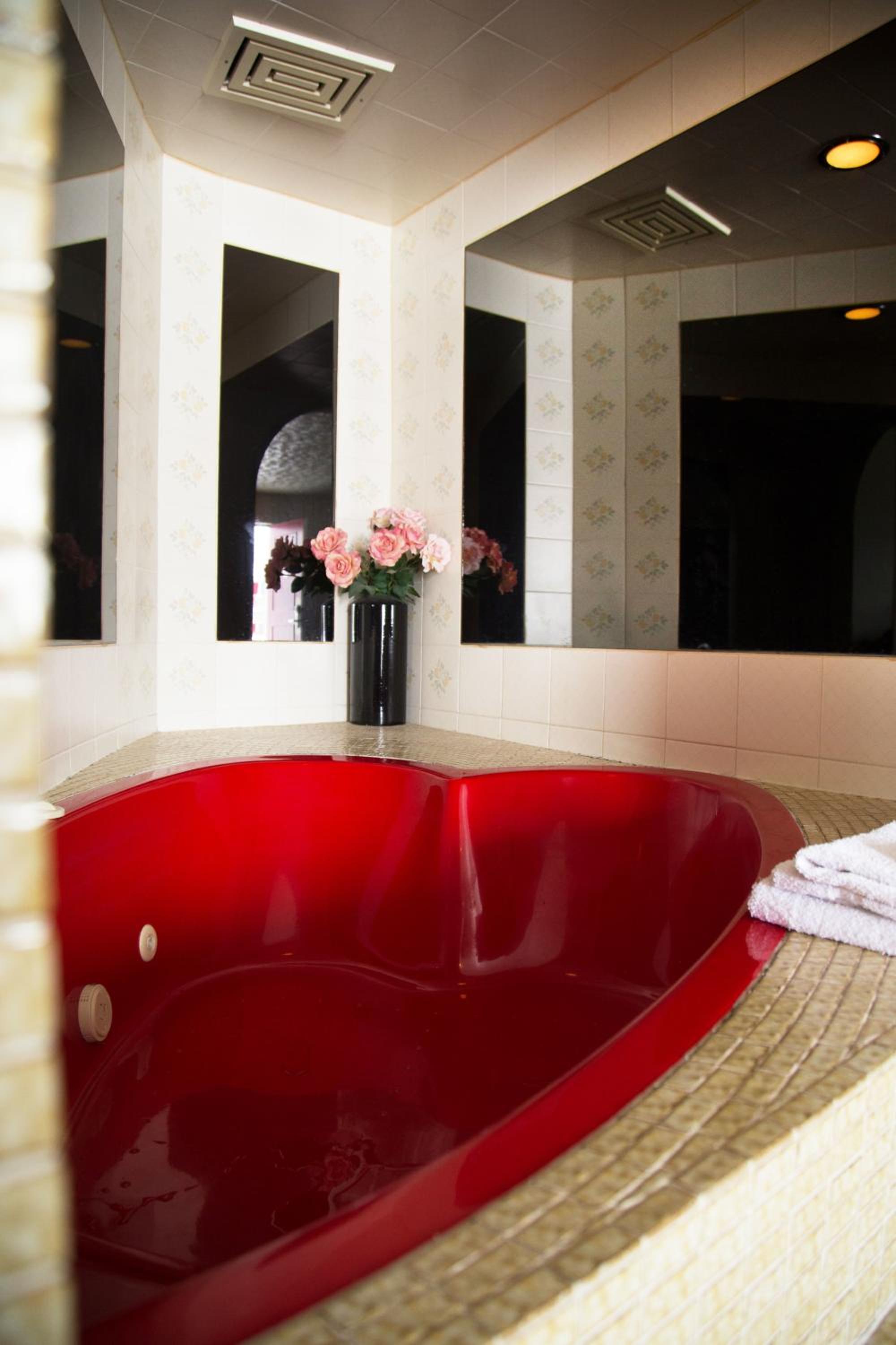 Jacuzzi