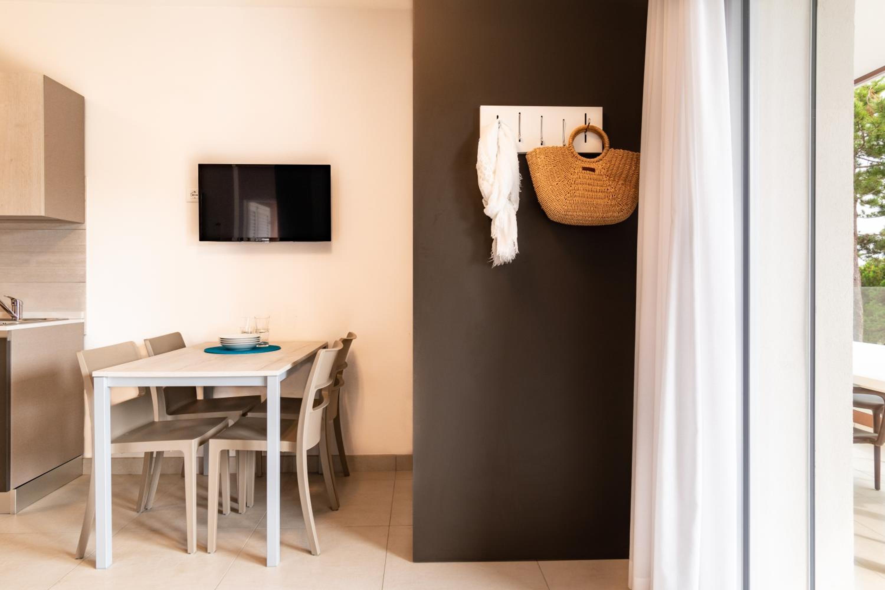 Iris Suite photo 5
