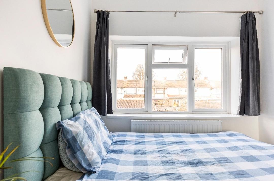 Lovely house (Ealing, London)