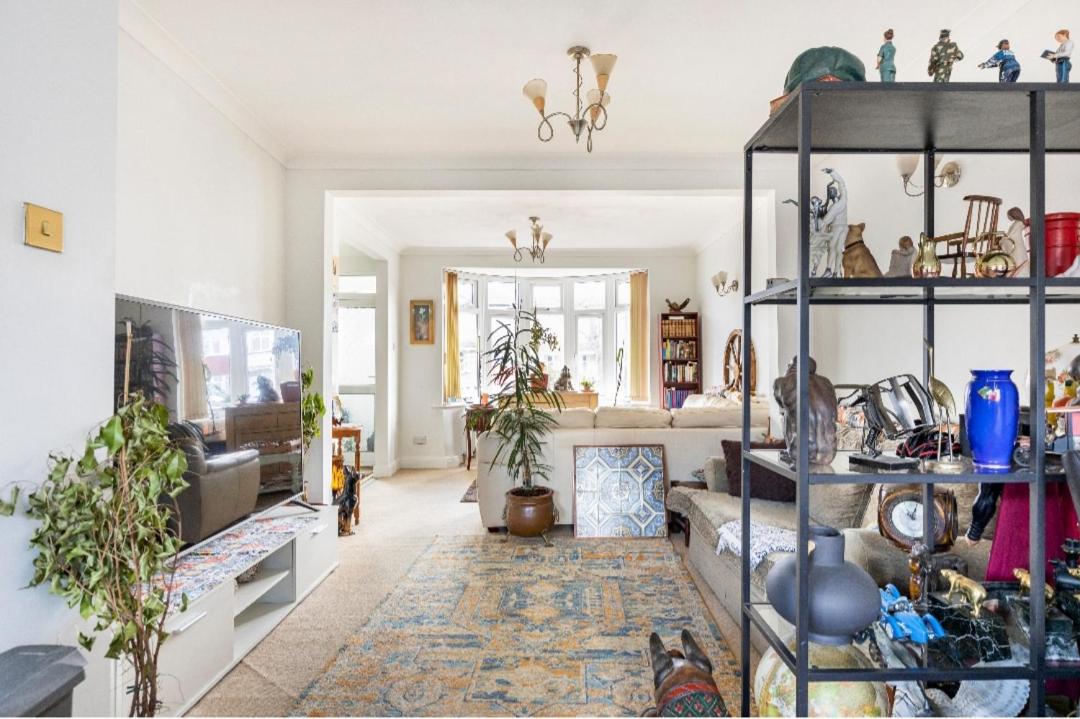 Lovely house (Ealing, London)