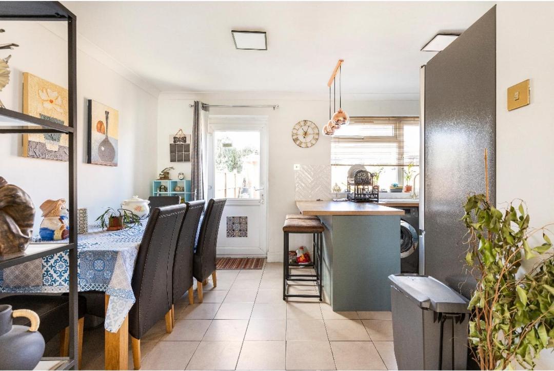Lovely house (Ealing, London)
