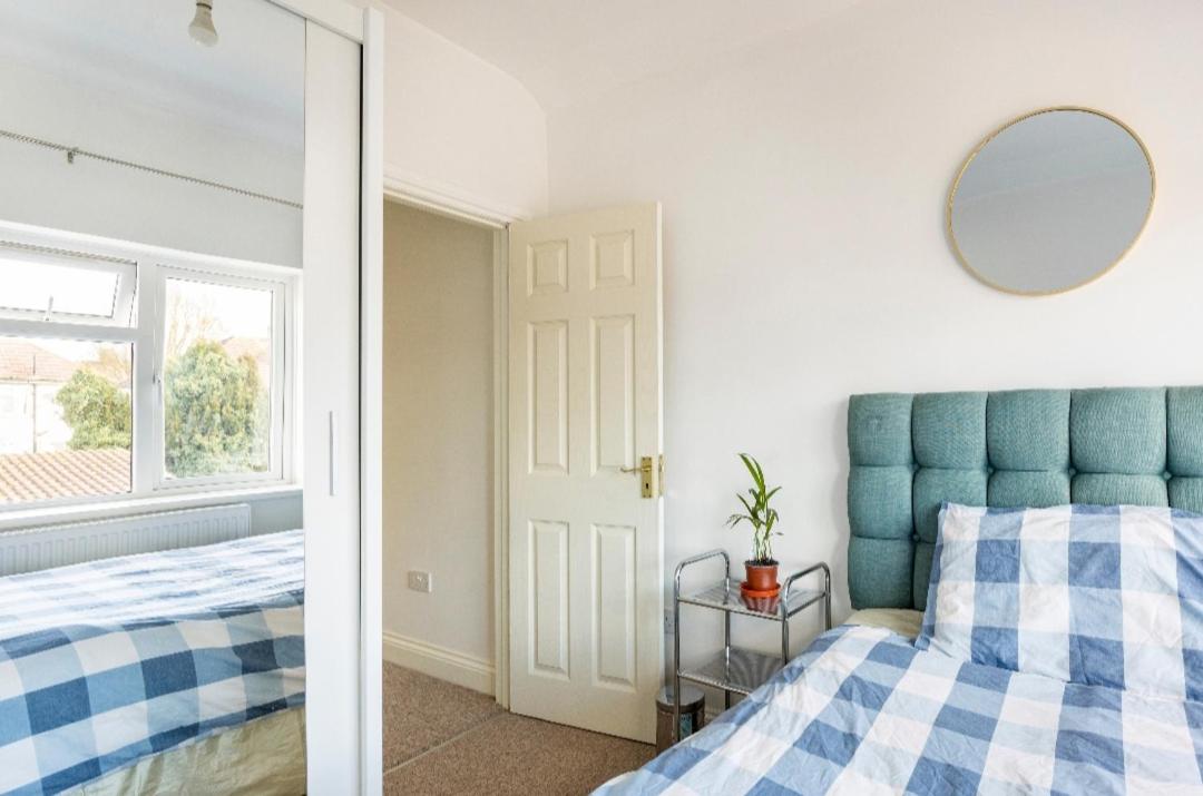 Lovely house (Ealing, London)