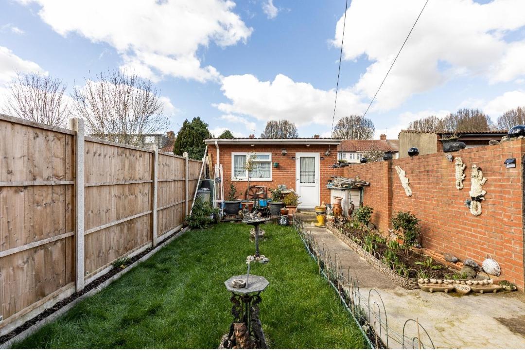 Lovely house (Ealing, London)