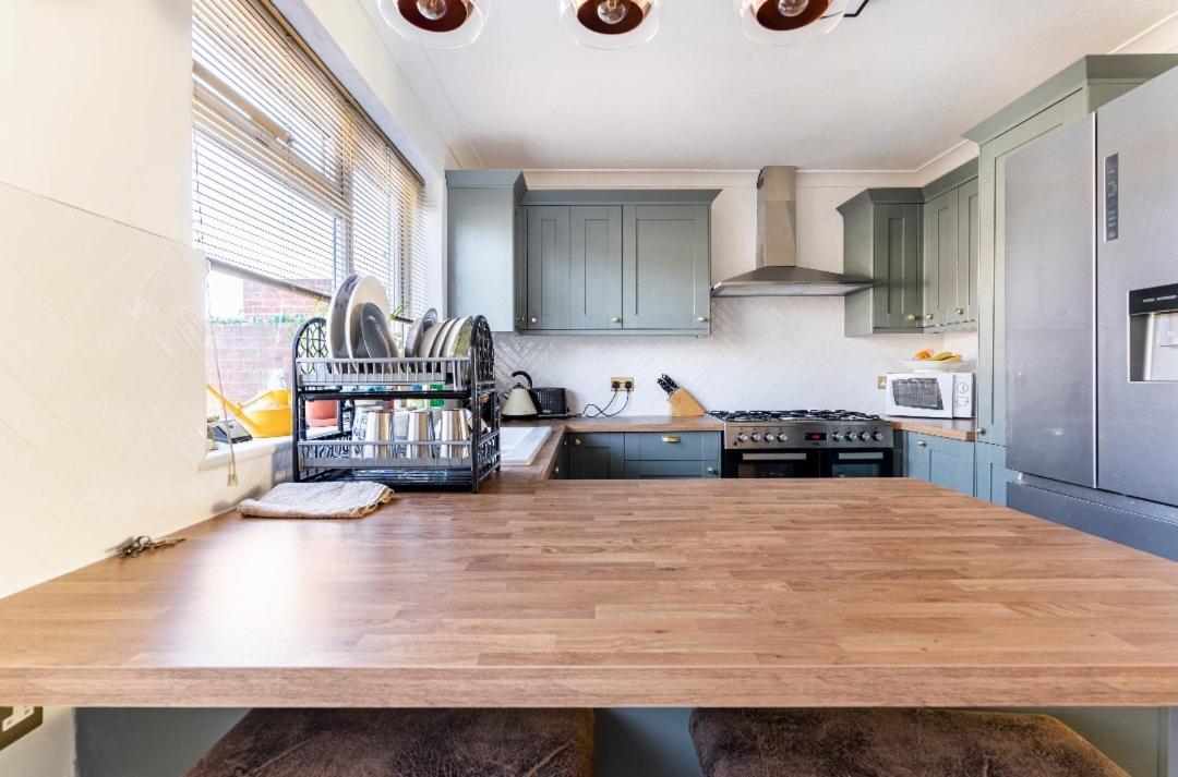 Lovely house (Ealing, London)