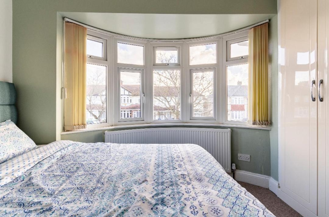Lovely house (Ealing, London)