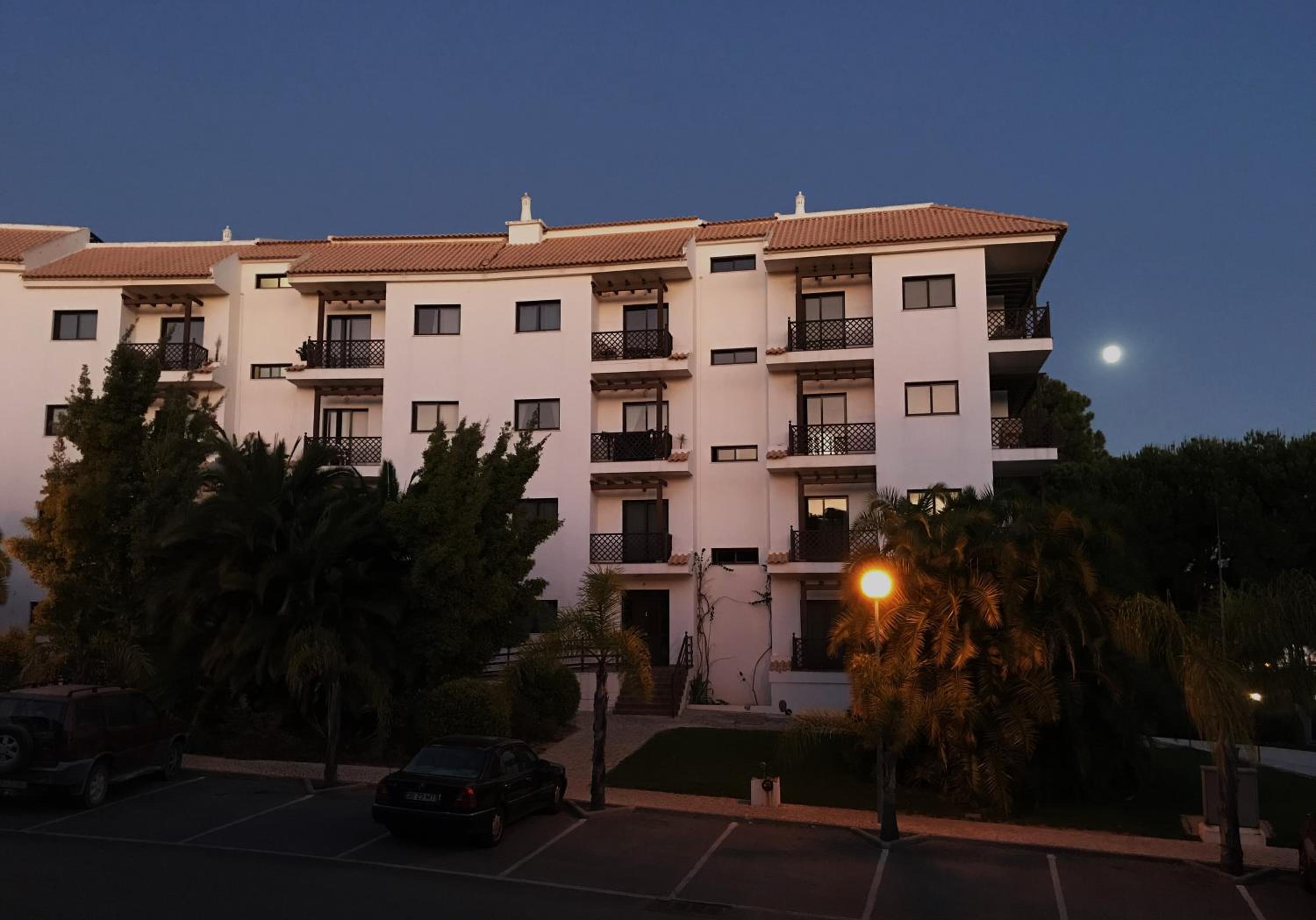 Excellent T2 apartment with pools 400m Falesia beach view 3