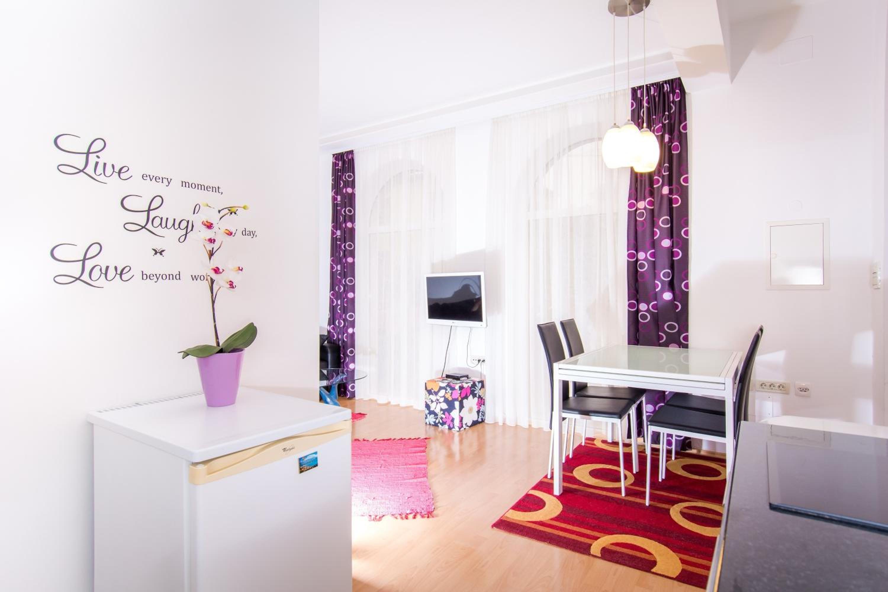 Sweet Home Apartment Split photo 4