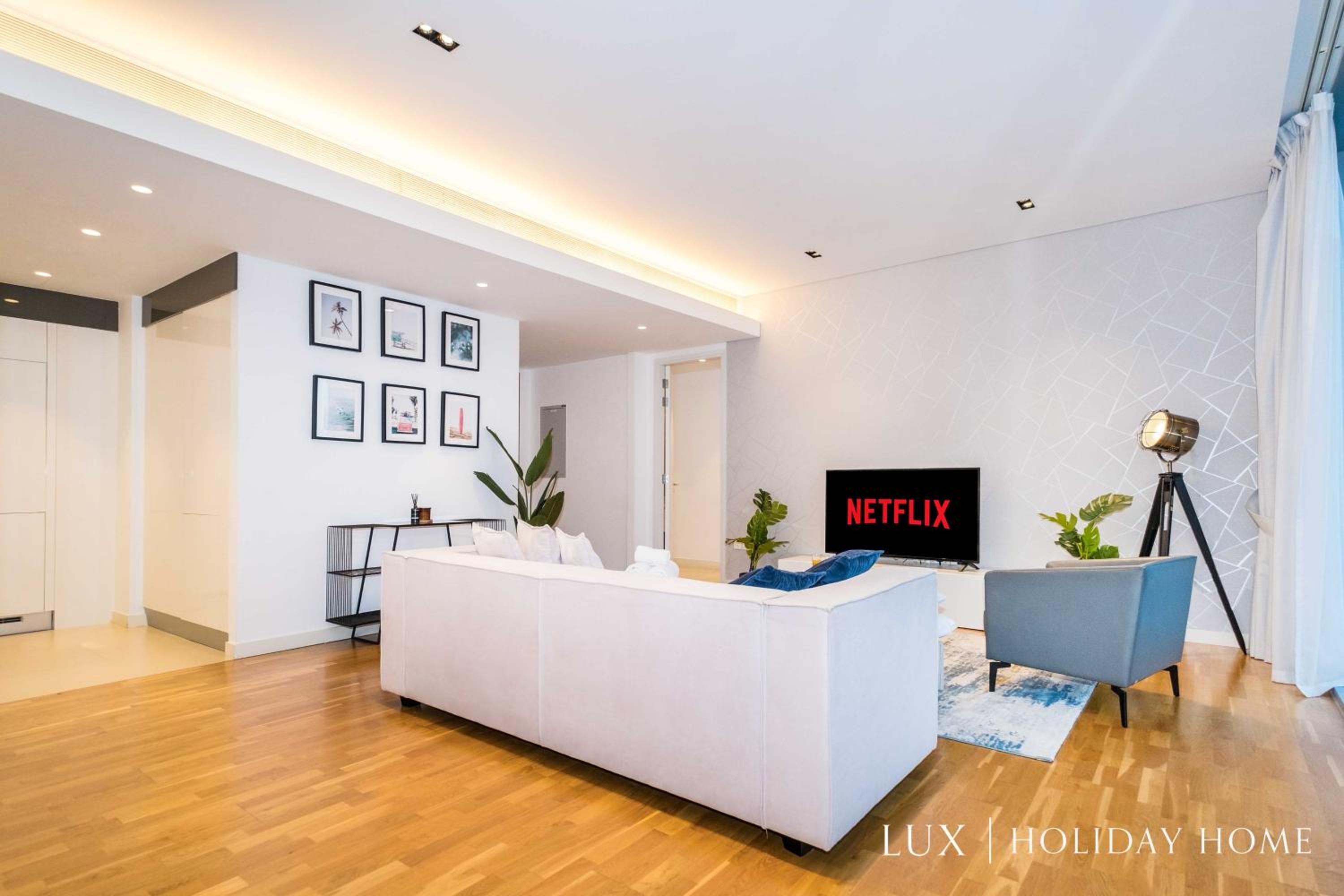 LUX - The Bluewater Island Suite