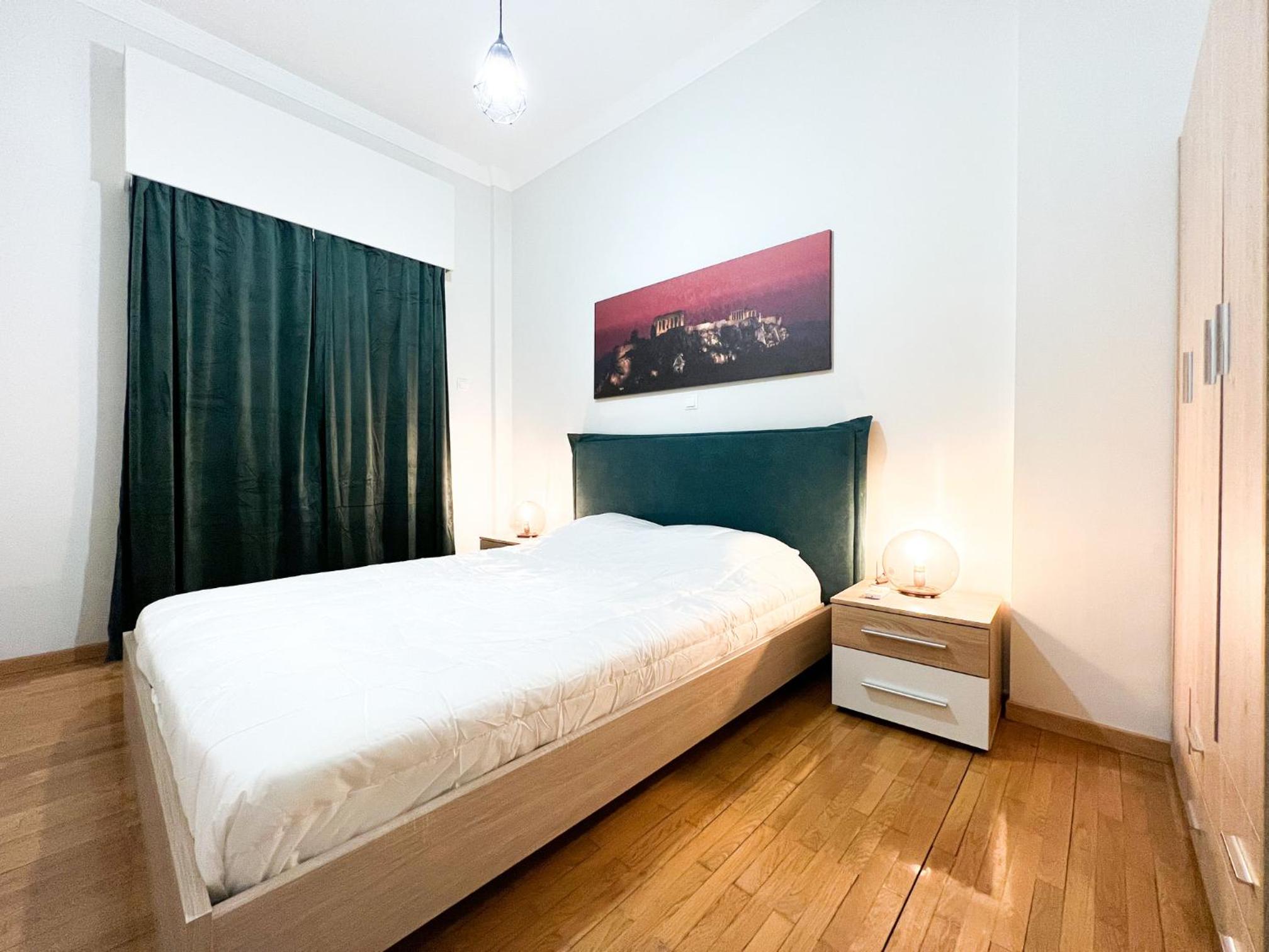 Superb 3 bdrm Apt in Koukaki!
