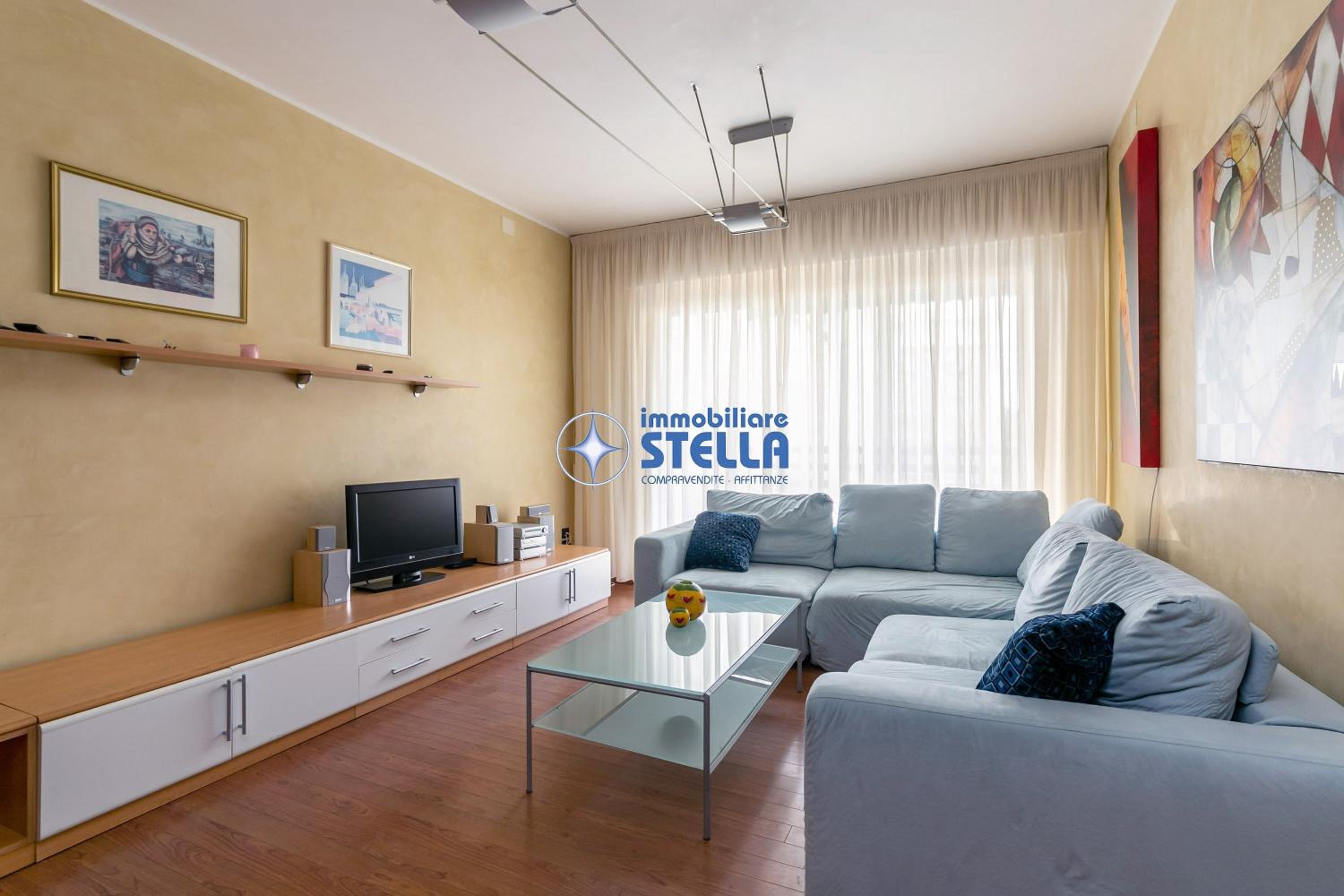 Condominio Adriatico view 2