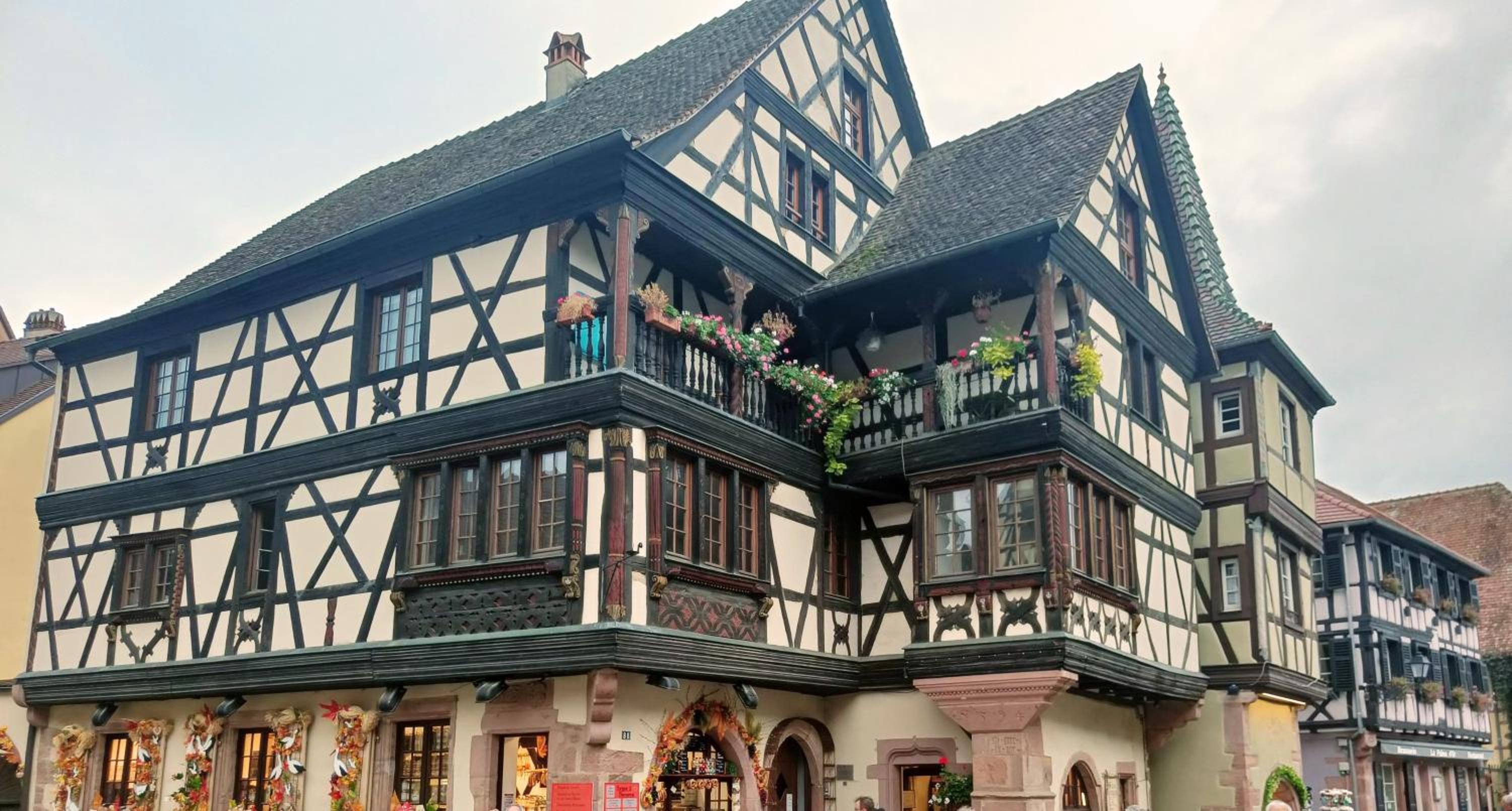 Un balcon sur les toits