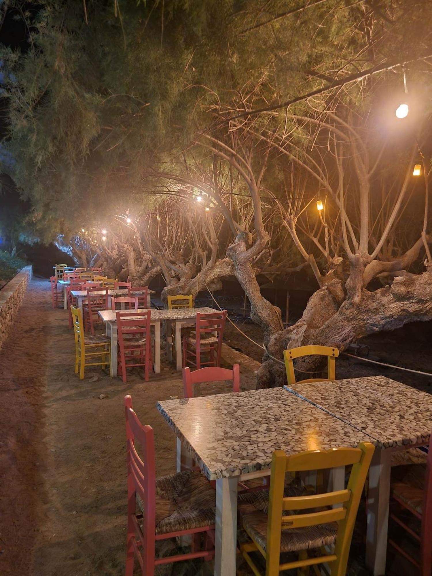 restaurant