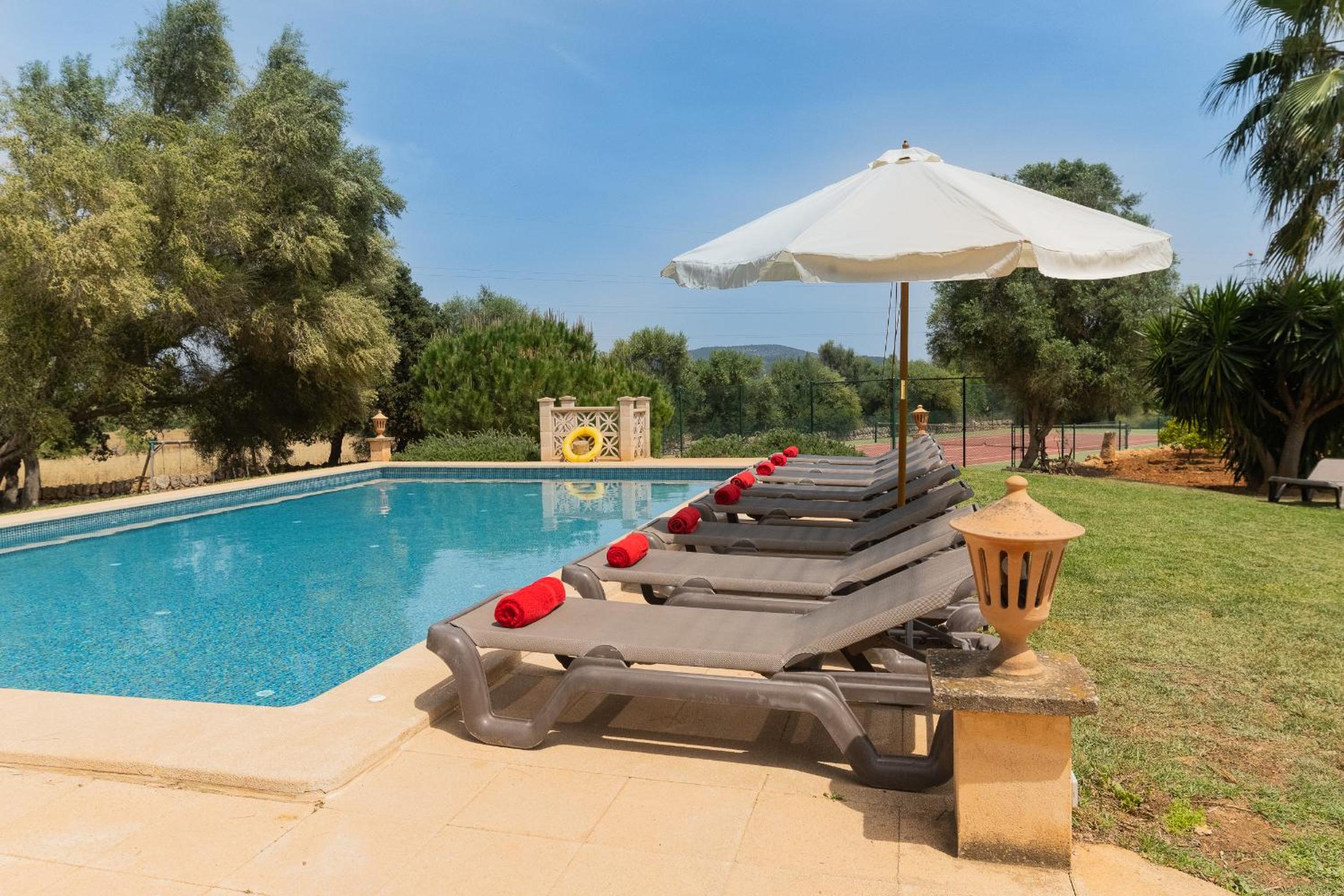 Finca Angoixes photo 3