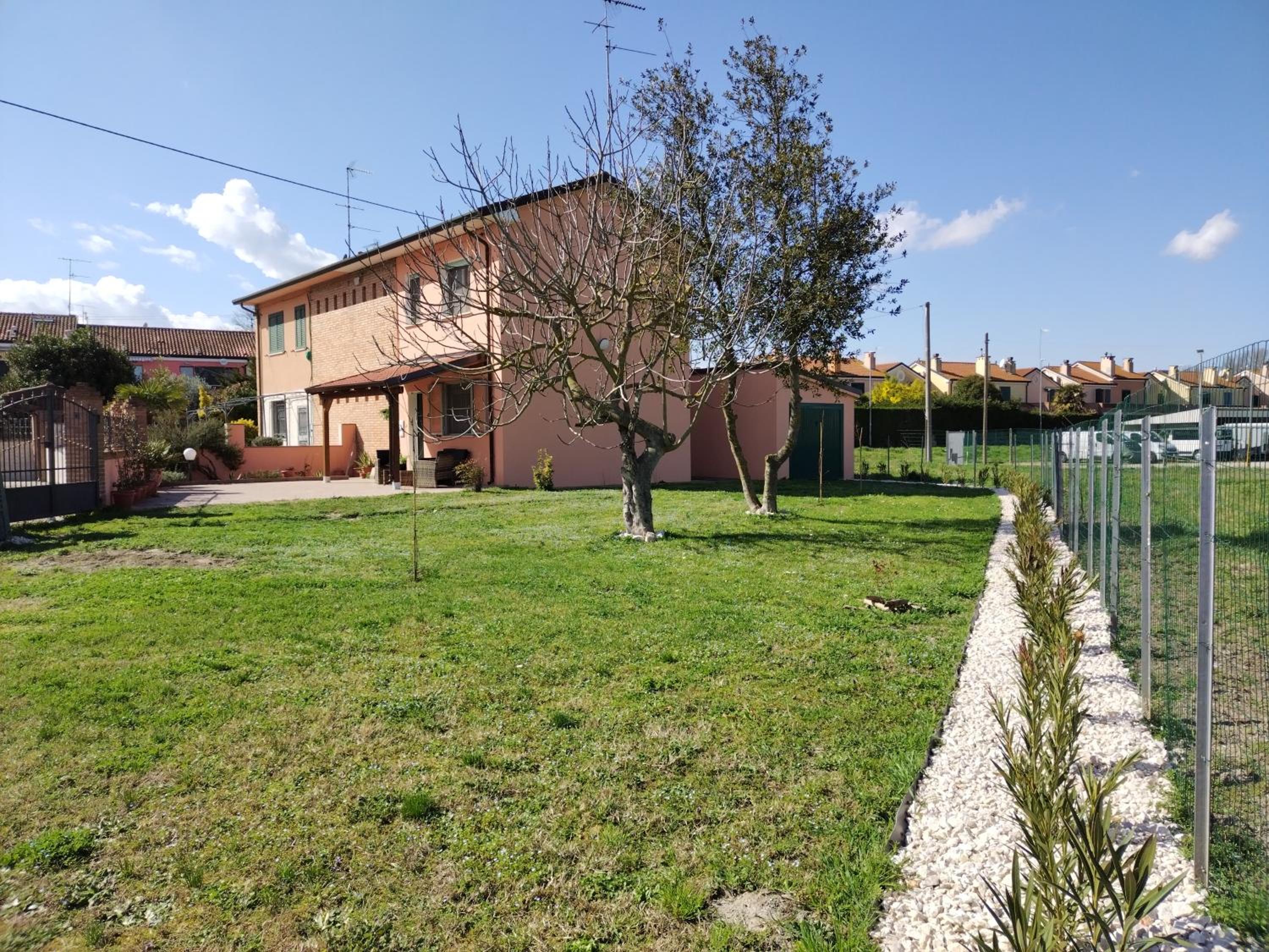 Casa Bellini view 2