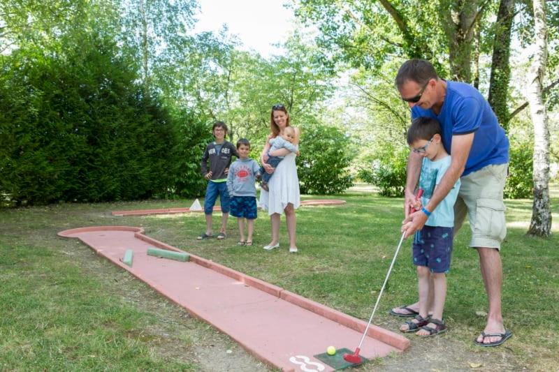 Camping Officiel Siblu Domaine de Dugny