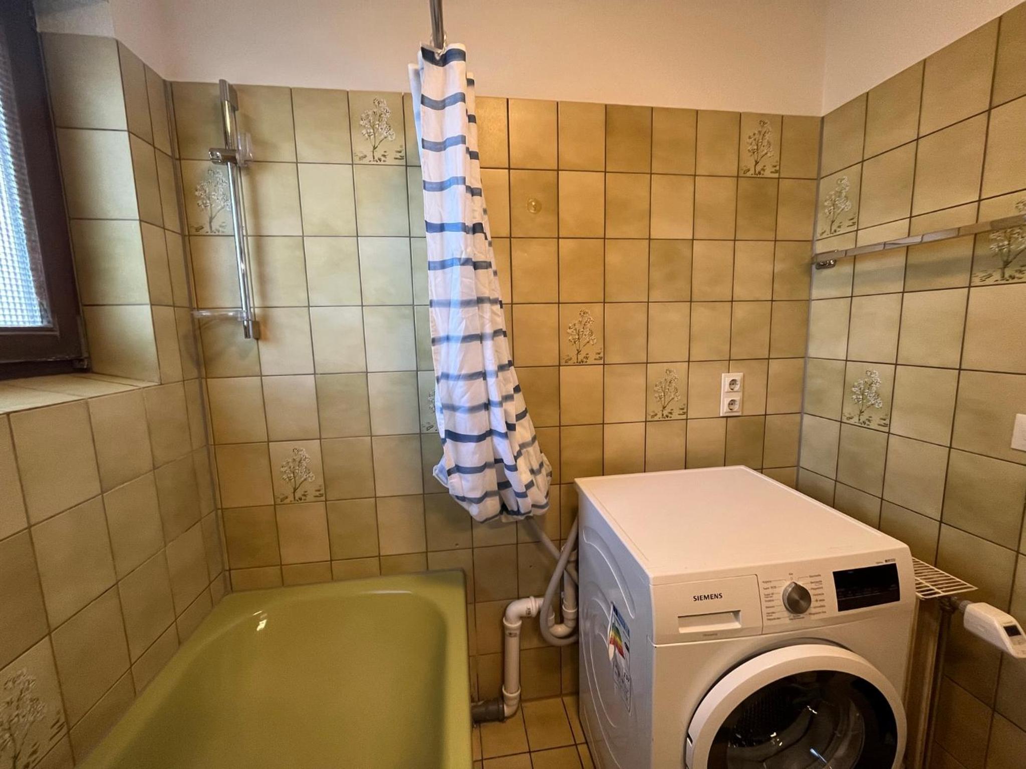 70m2 Appartment with 2 Bedrooms, Balcony and Garage