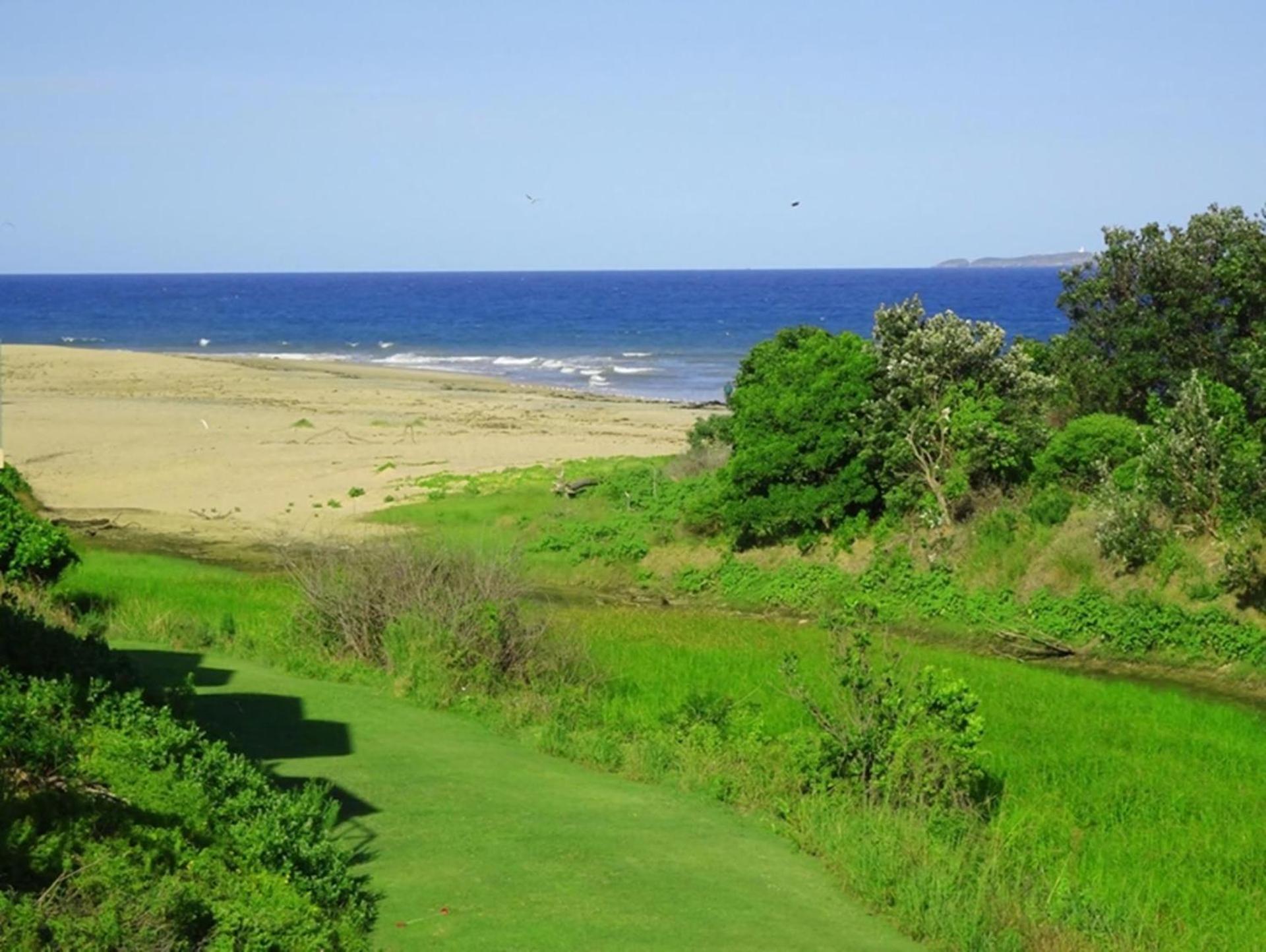 Sea Views at Aqualuna 9 Solitary Islands Way 94