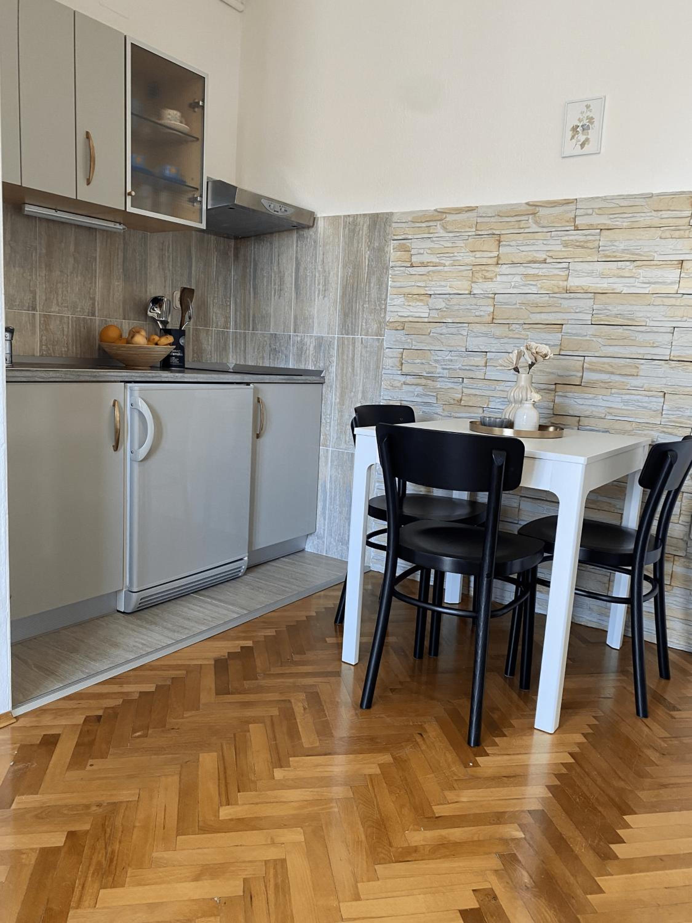 Apartments Skako