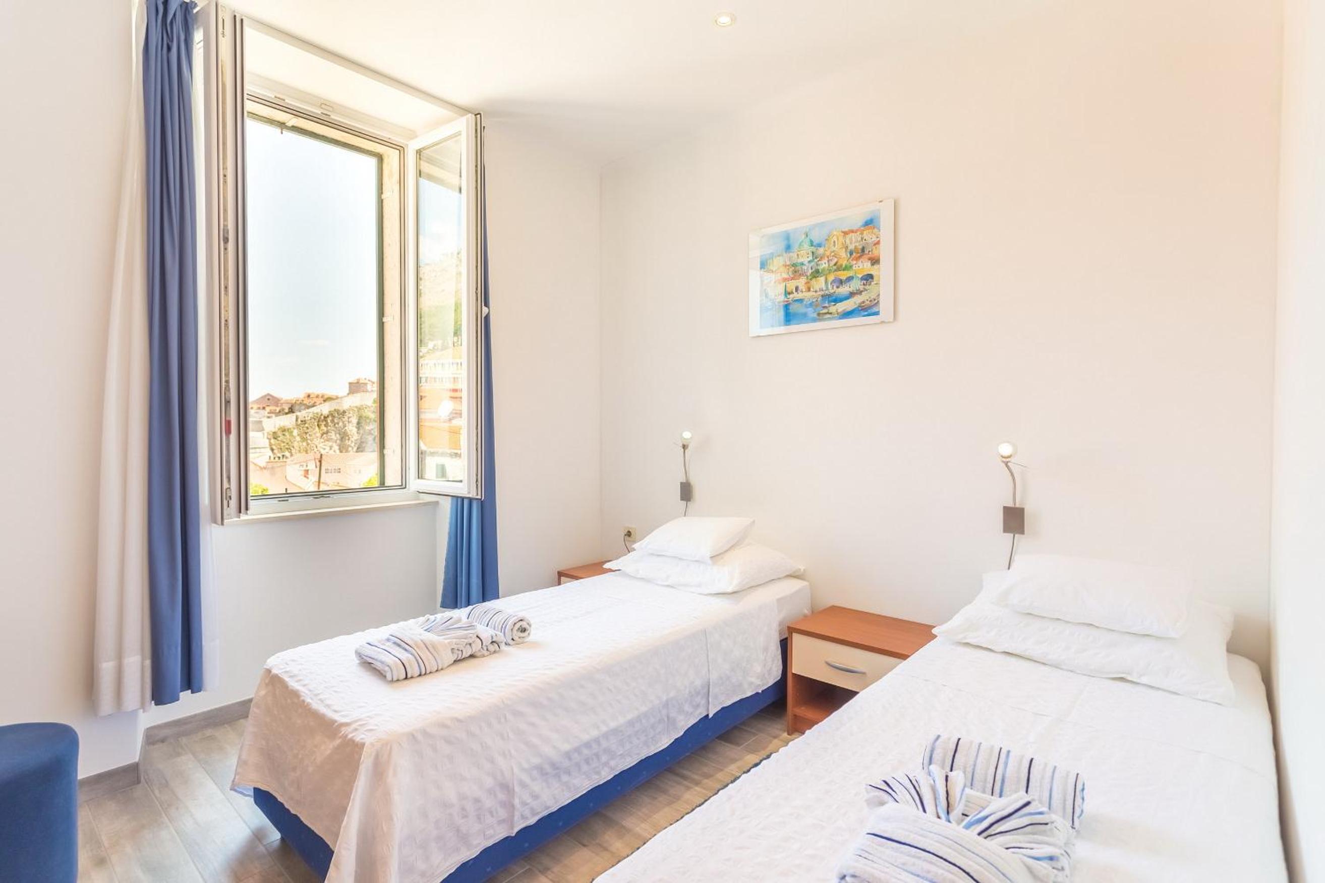 Apartment& Room Lukre / Apartment Lukre with terrace