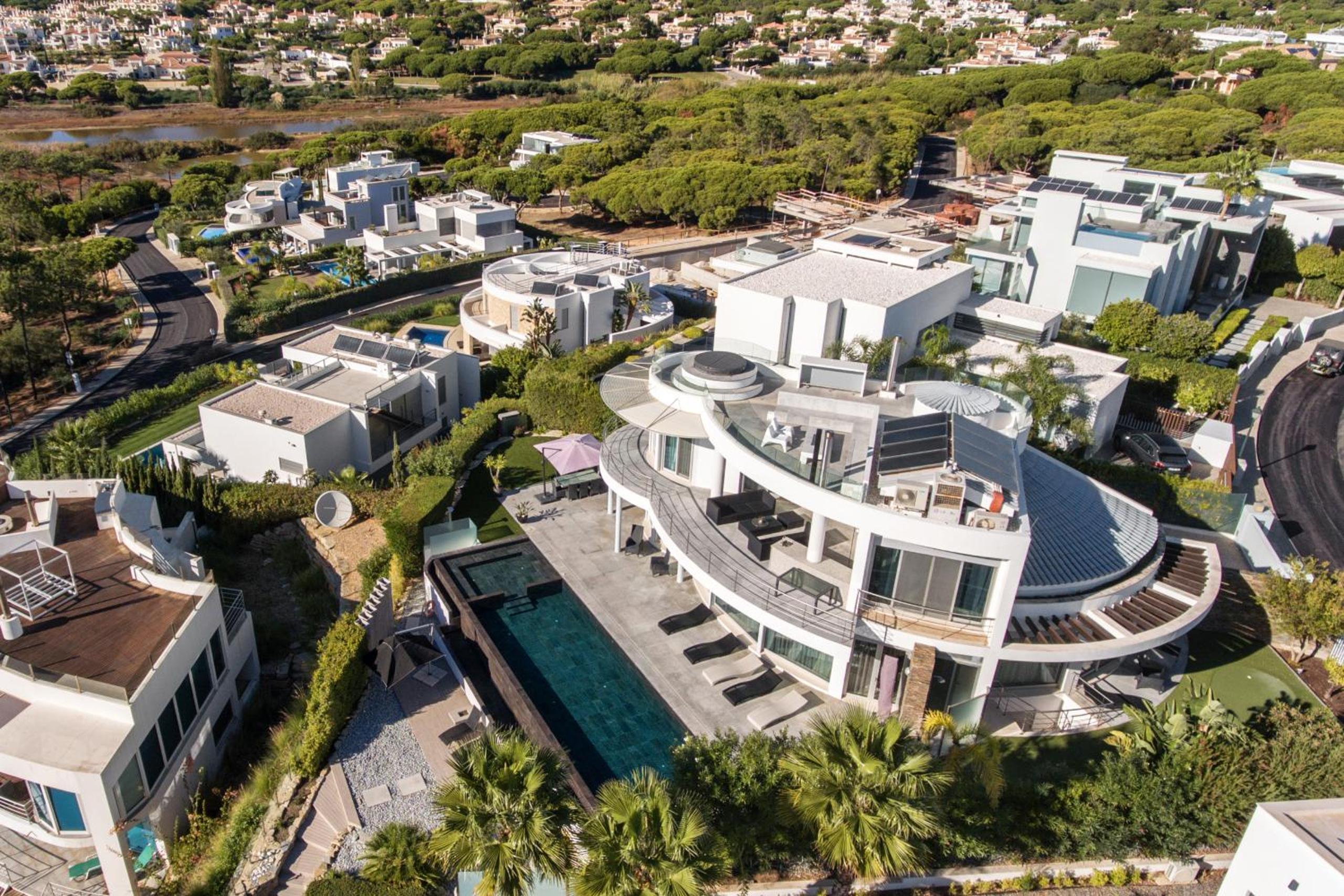 Villa Croesa - Vale de Lobo view 5