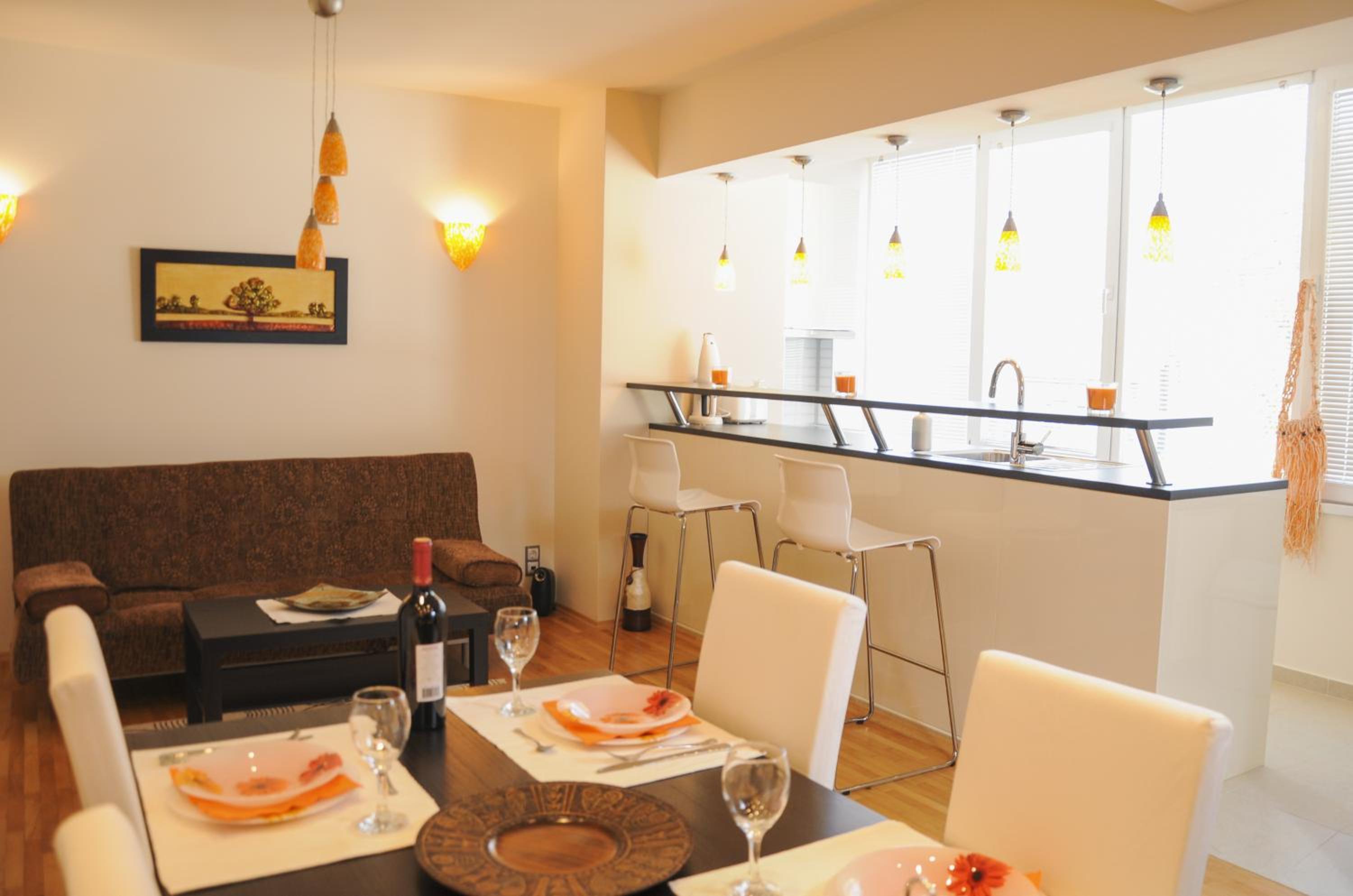 DERELLI Elegance Apartment view 3