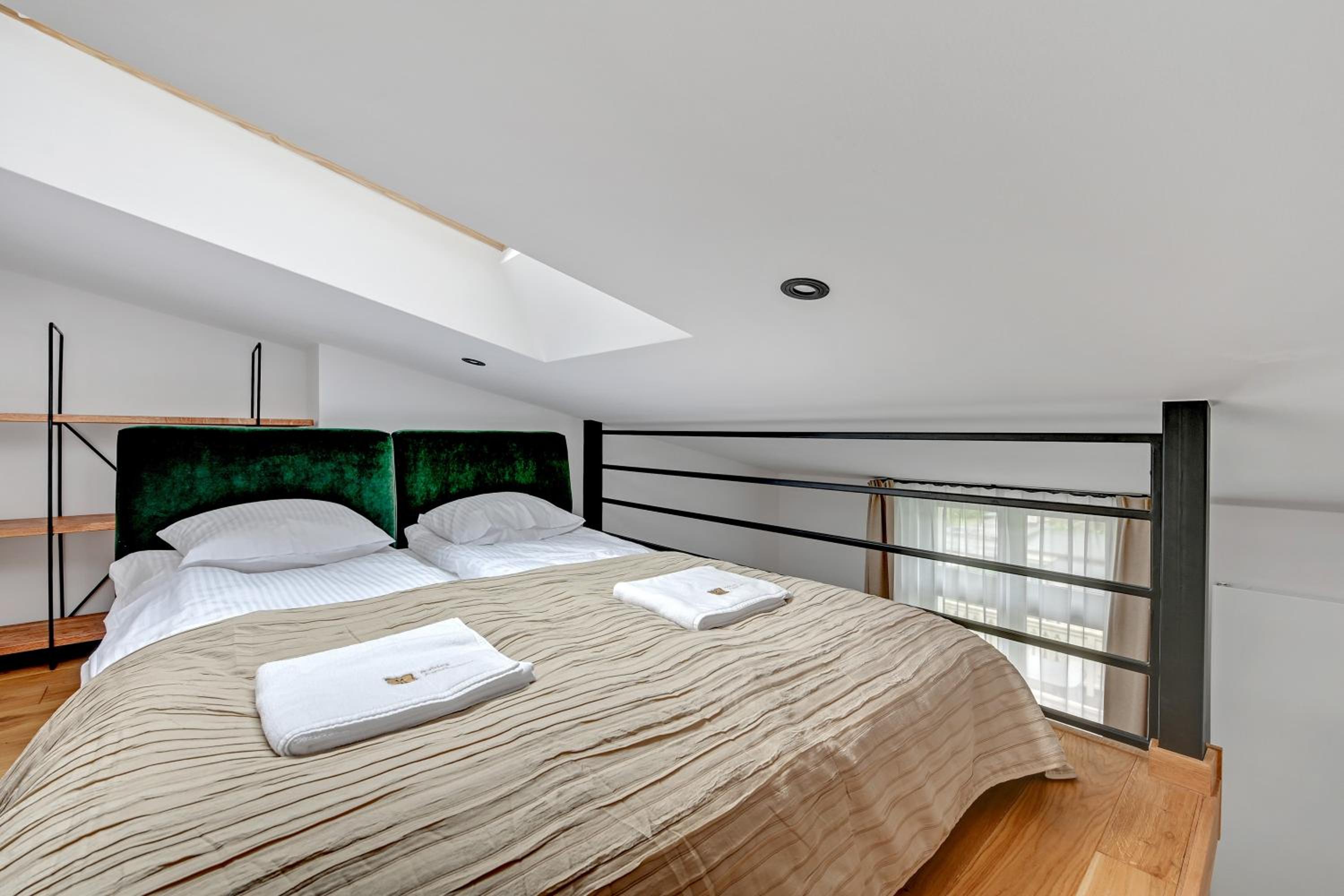 Beach Side - Boutique House