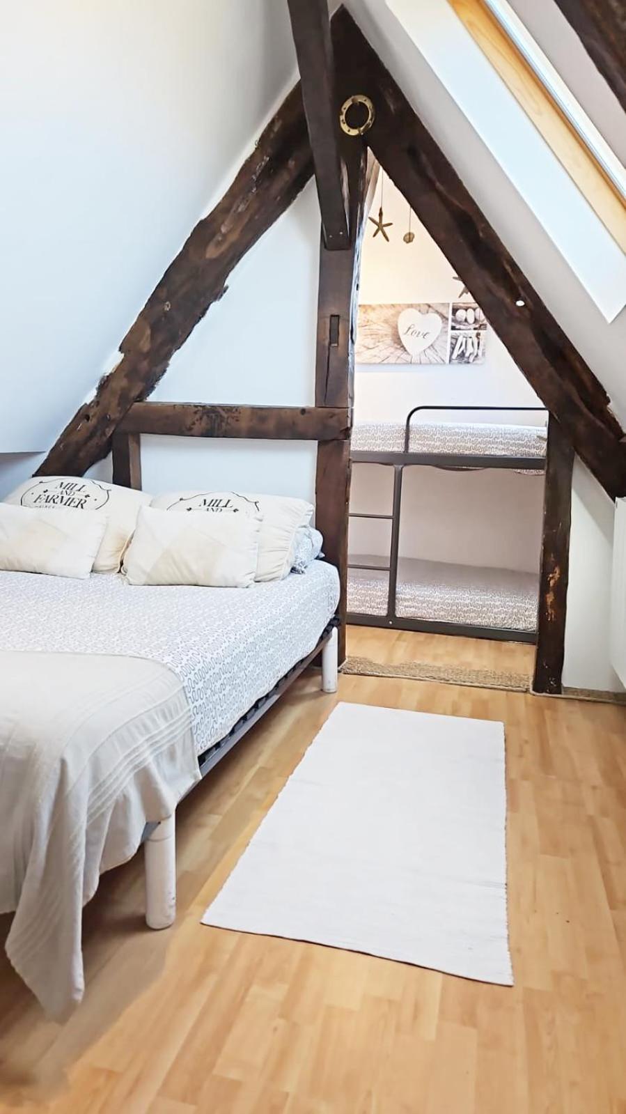 Appartement Saint Malo vue sur mer et sur intra muros, Ferry, plage et commerces à 50 m