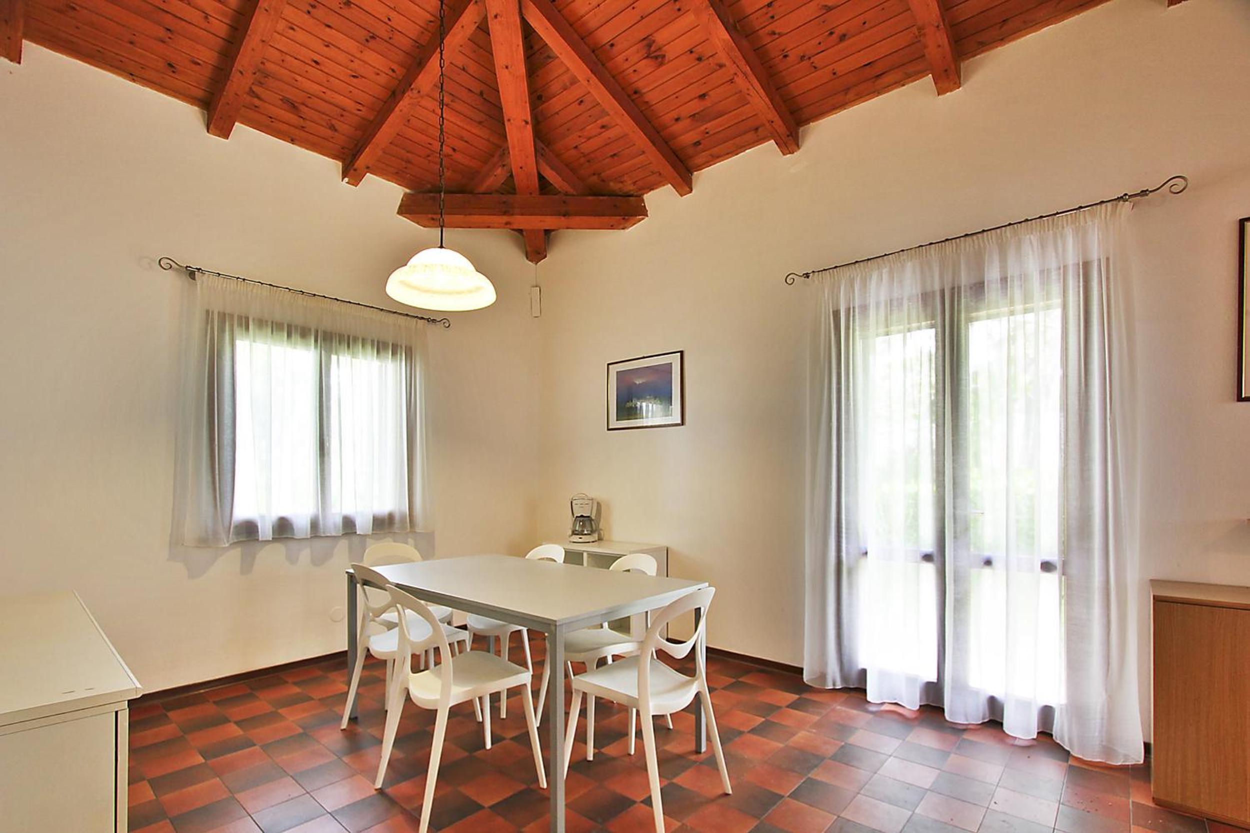 Villa White