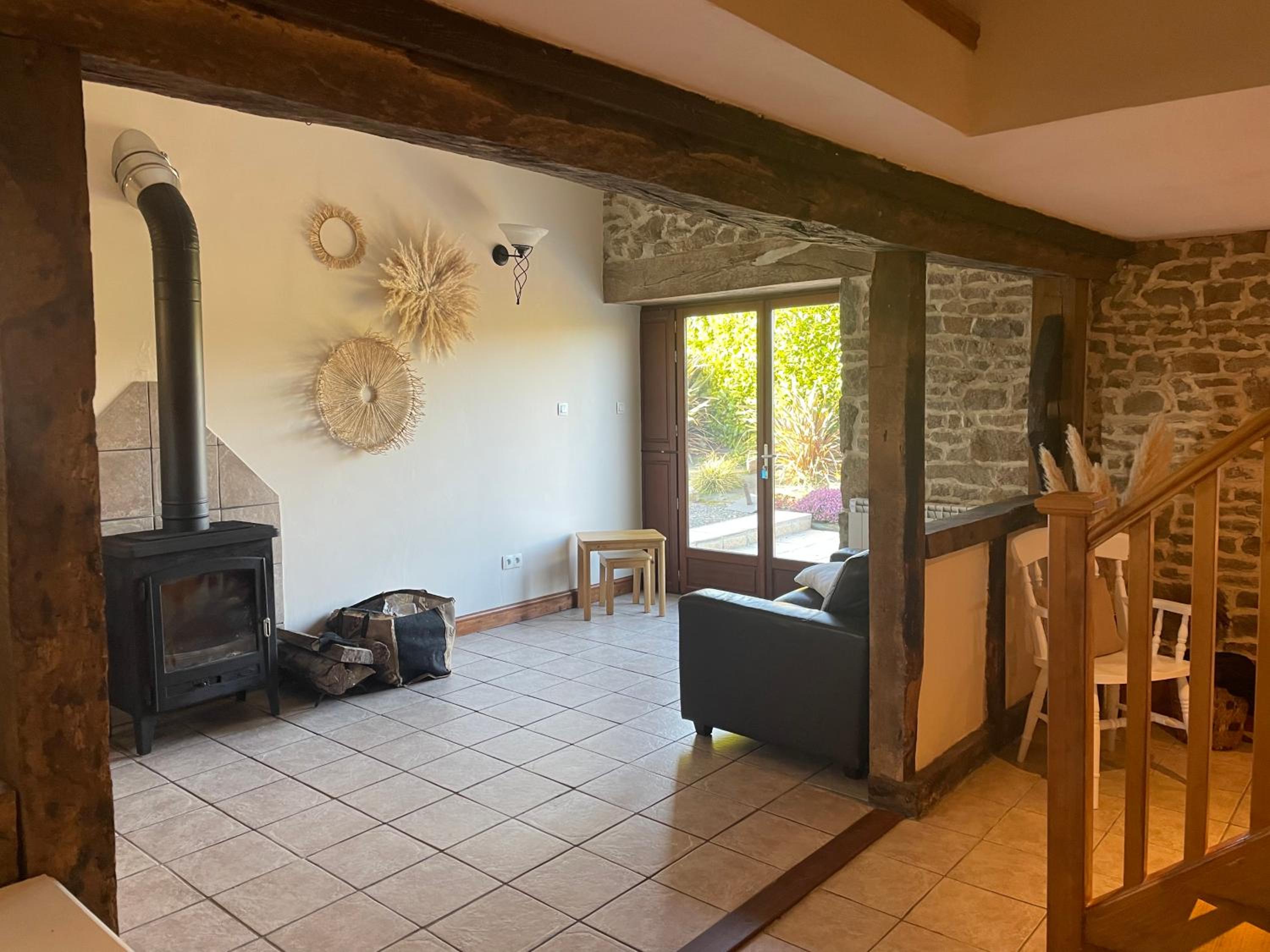 Rustic and spacious converted Barn view 5