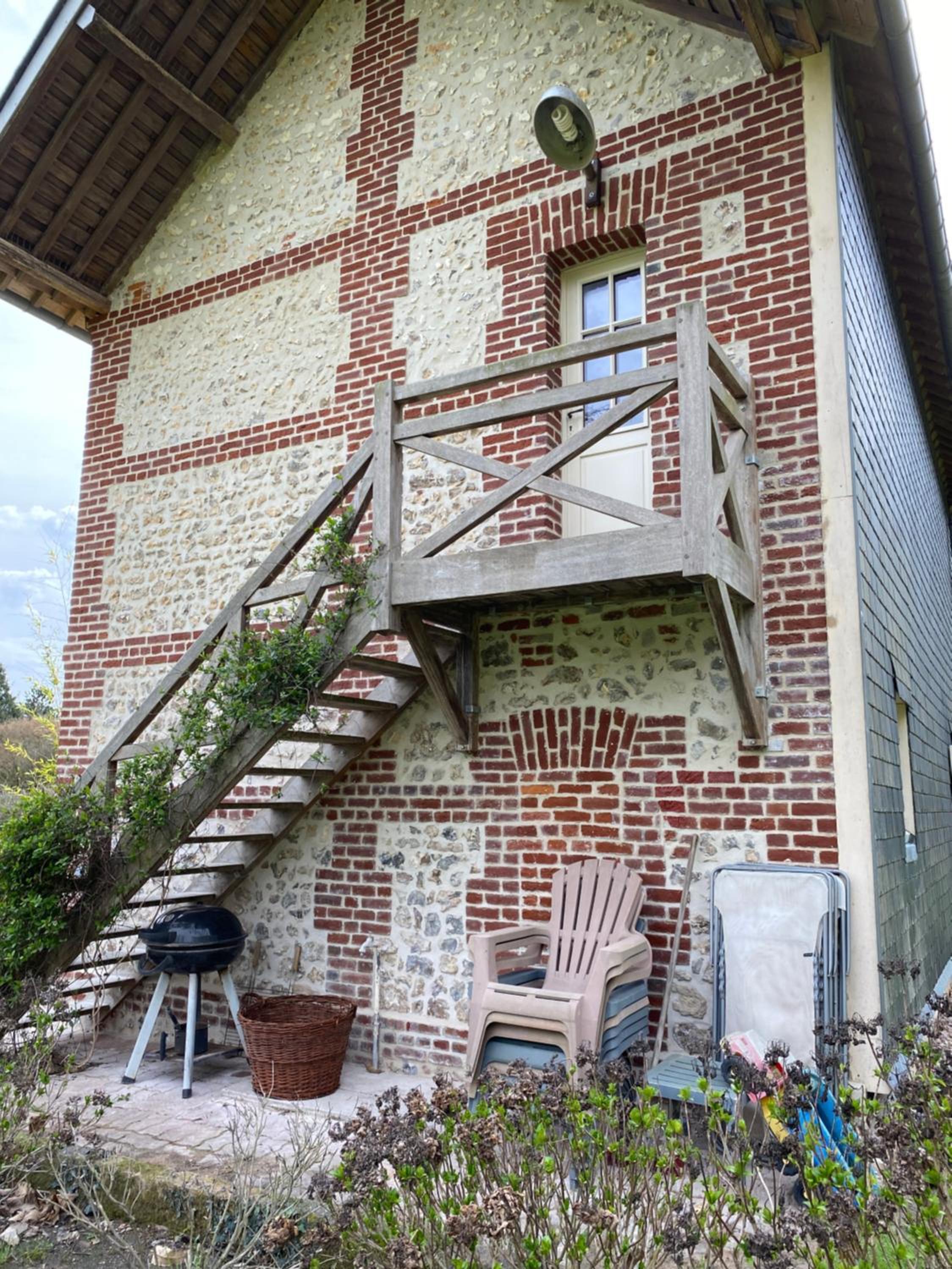 Photo 29