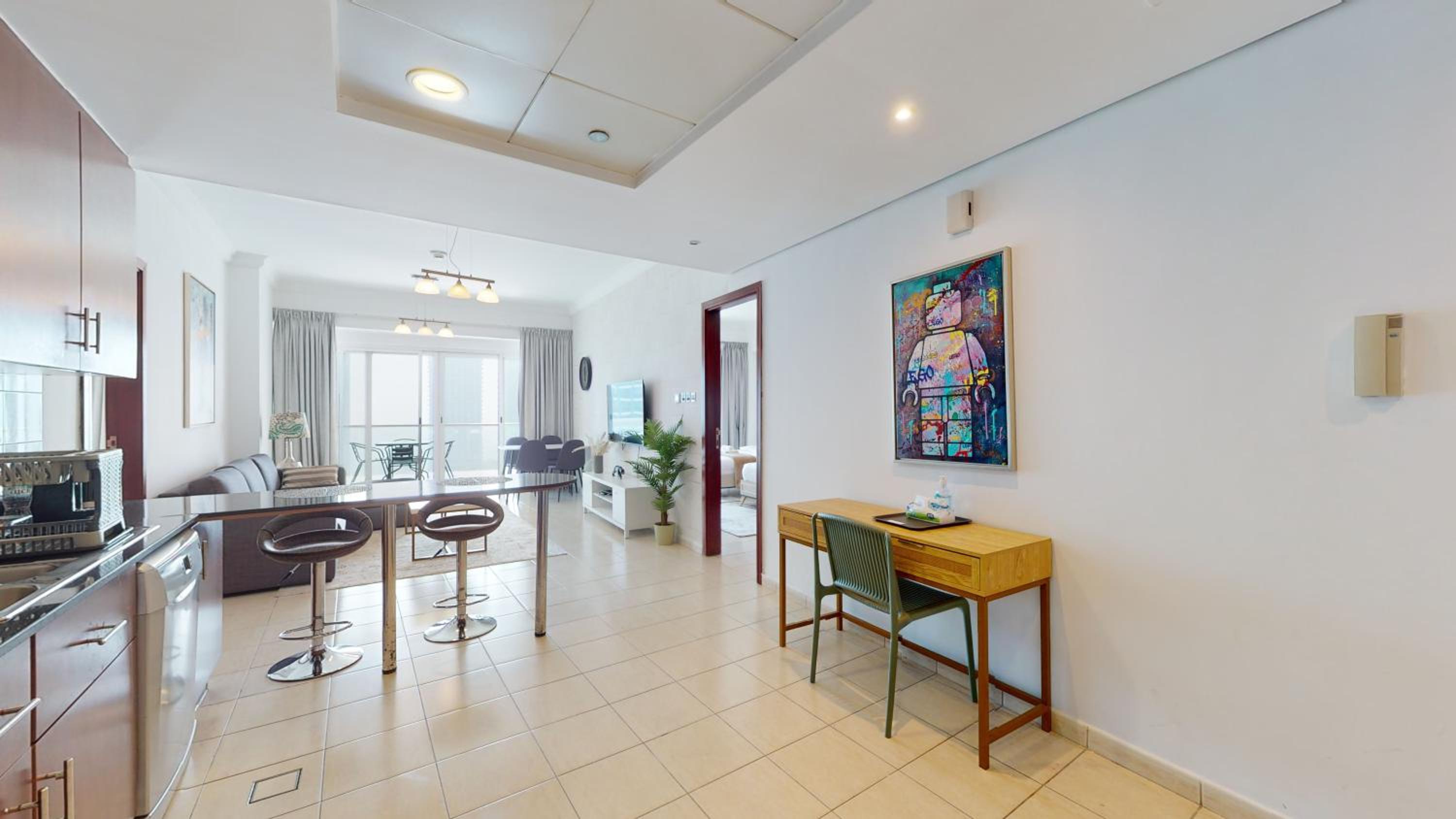 LV38 - Elegant 2BHK in Lake View Tower