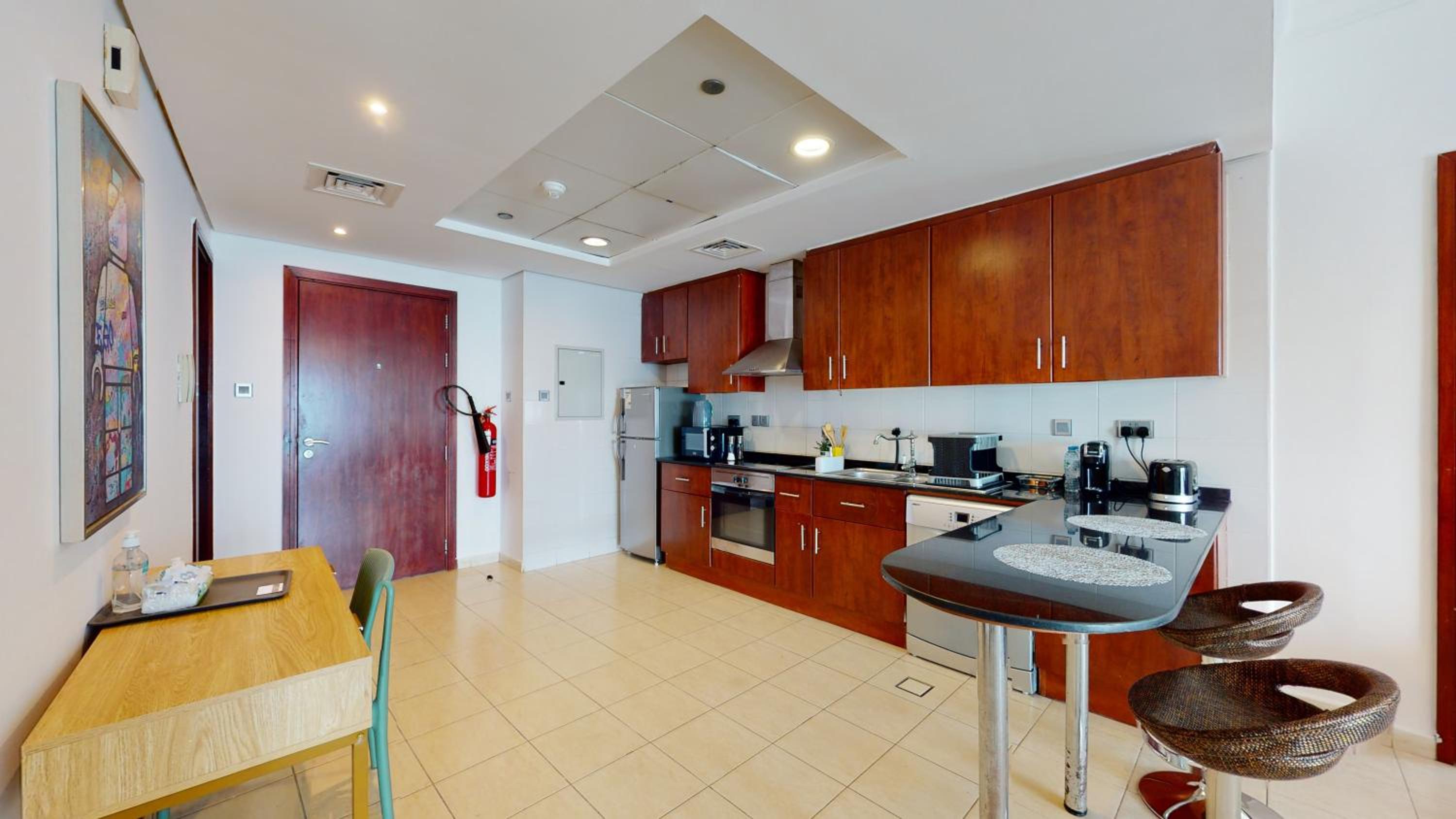 LV38 - Elegant 2BHK in Lake View Tower
